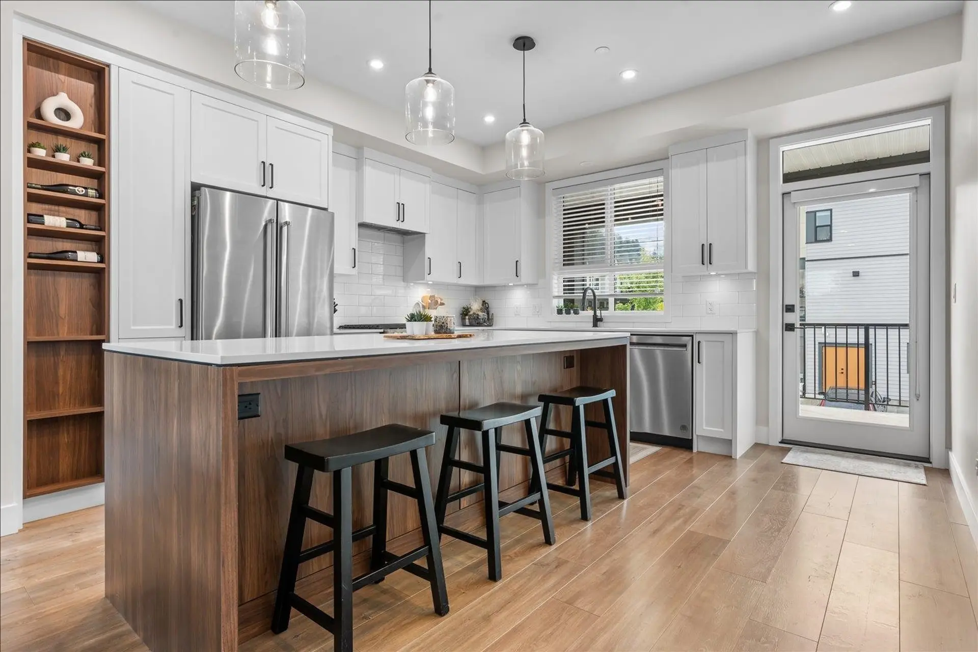 Property at #10 45500 Campus Drive, Chilliwack, BC