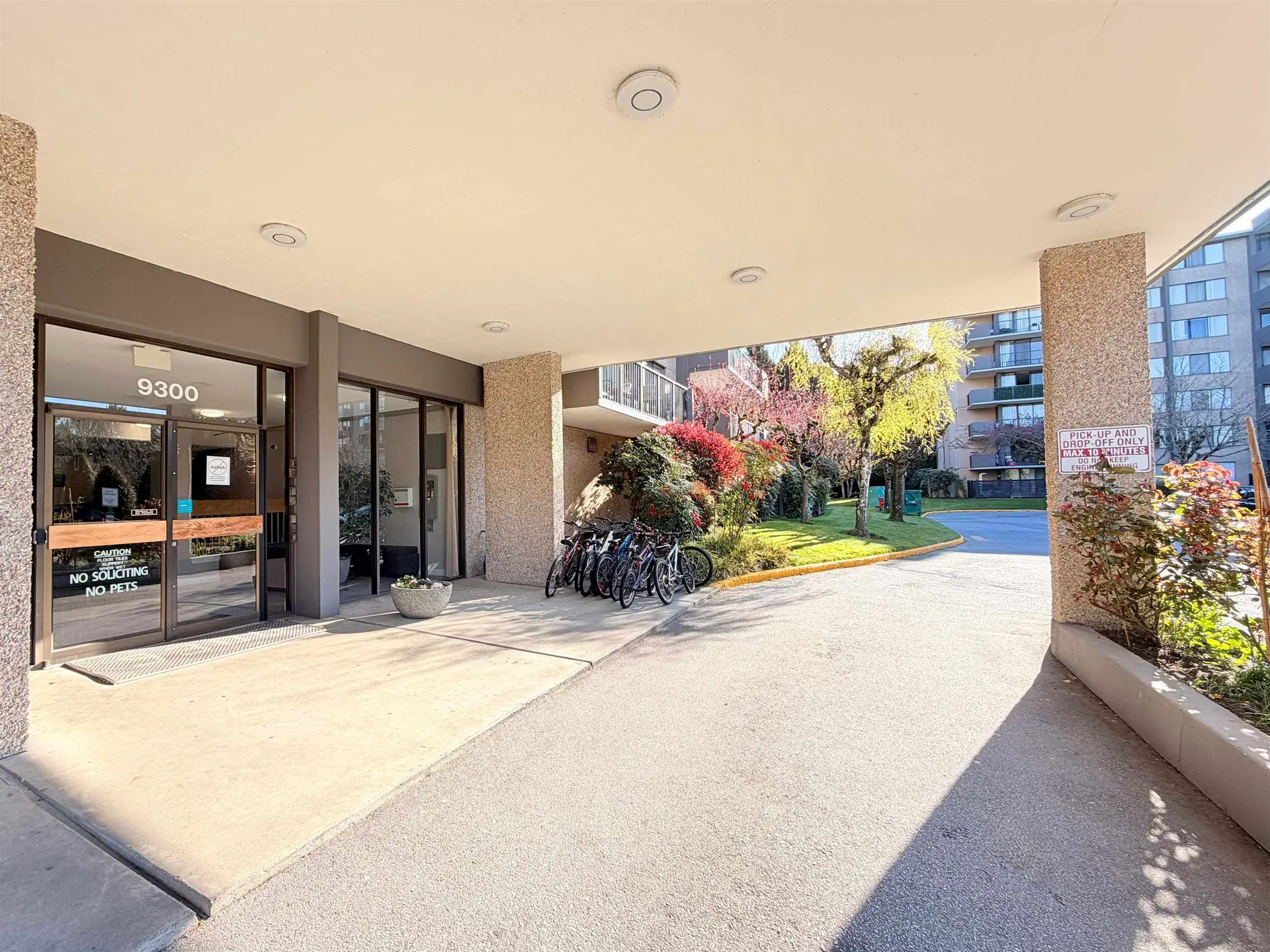 #405 9300 Parksville Drive - Image 15