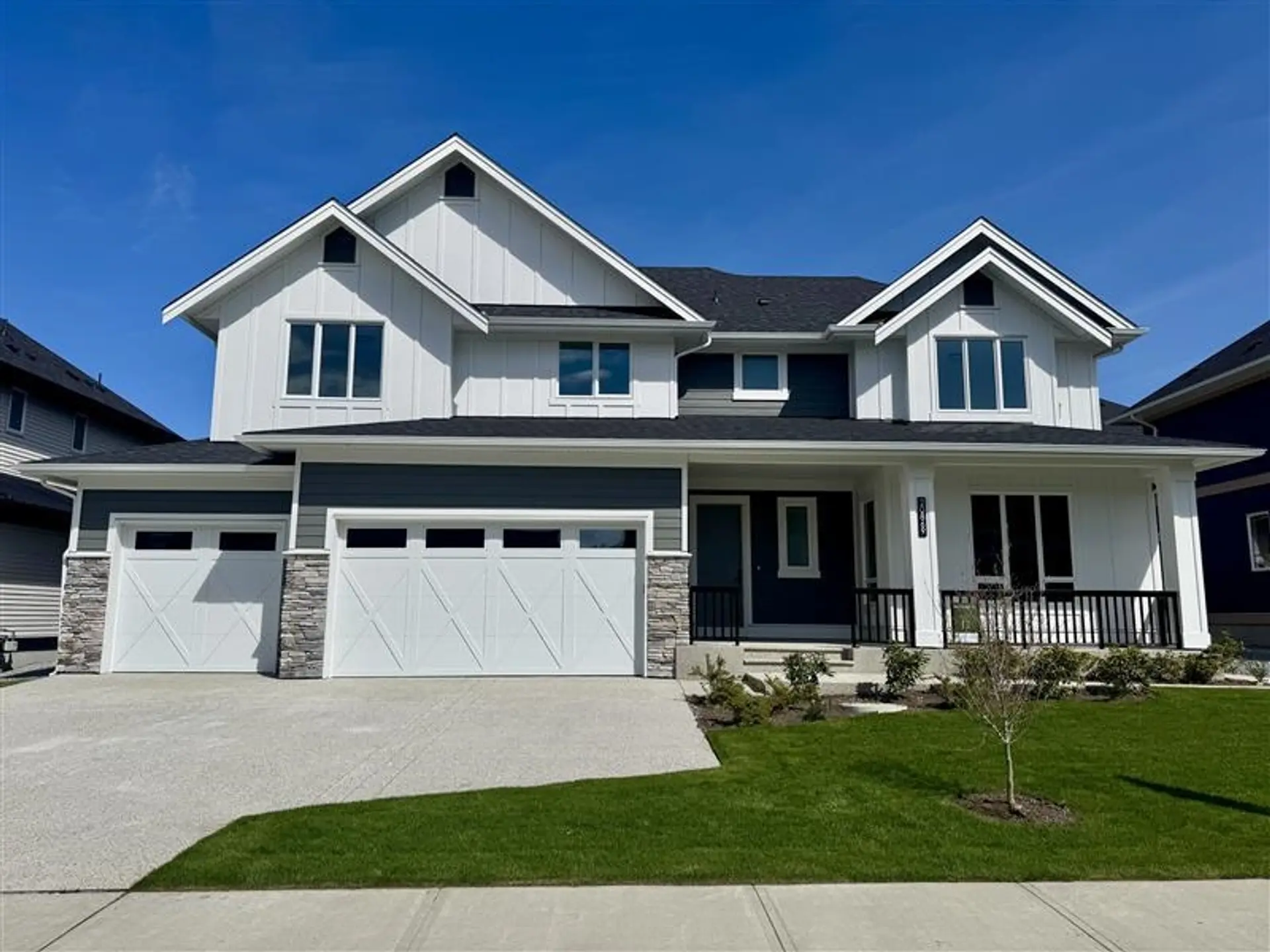 Property at 20869 35 Avenue, Langley, BC