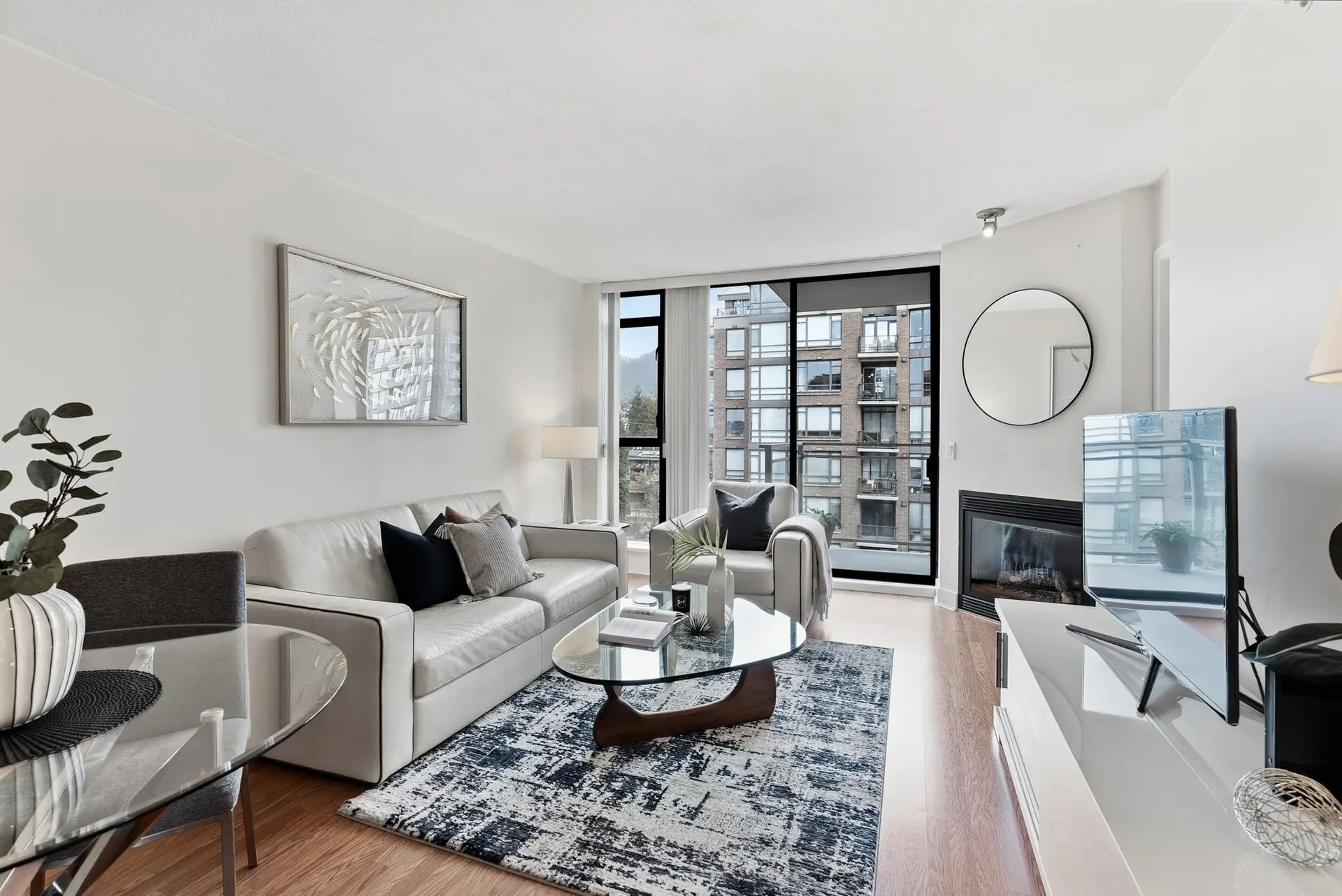 Property at #1104 175 W 1st Street, North Vancouver, BC