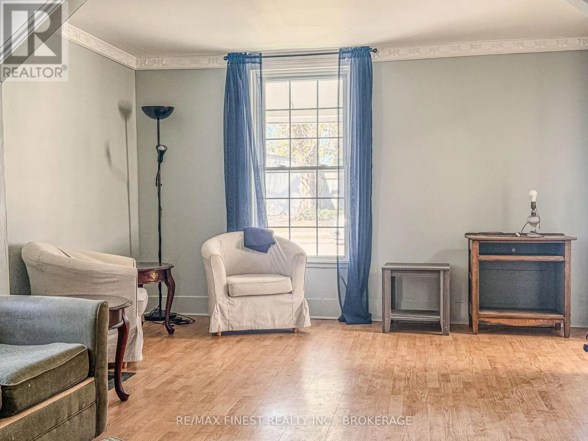 215 BROCK STREET - Image 6