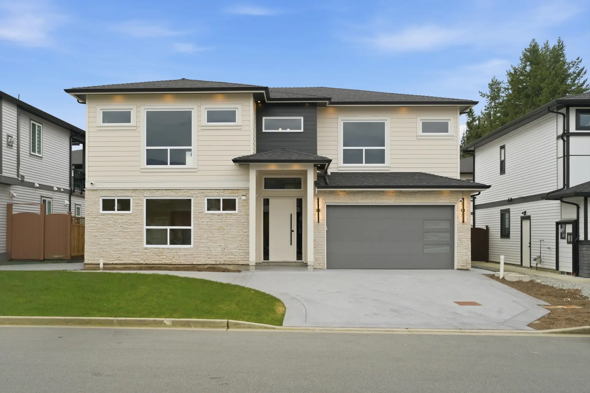 Property at 32738 Carter Avenue, Mission, BC