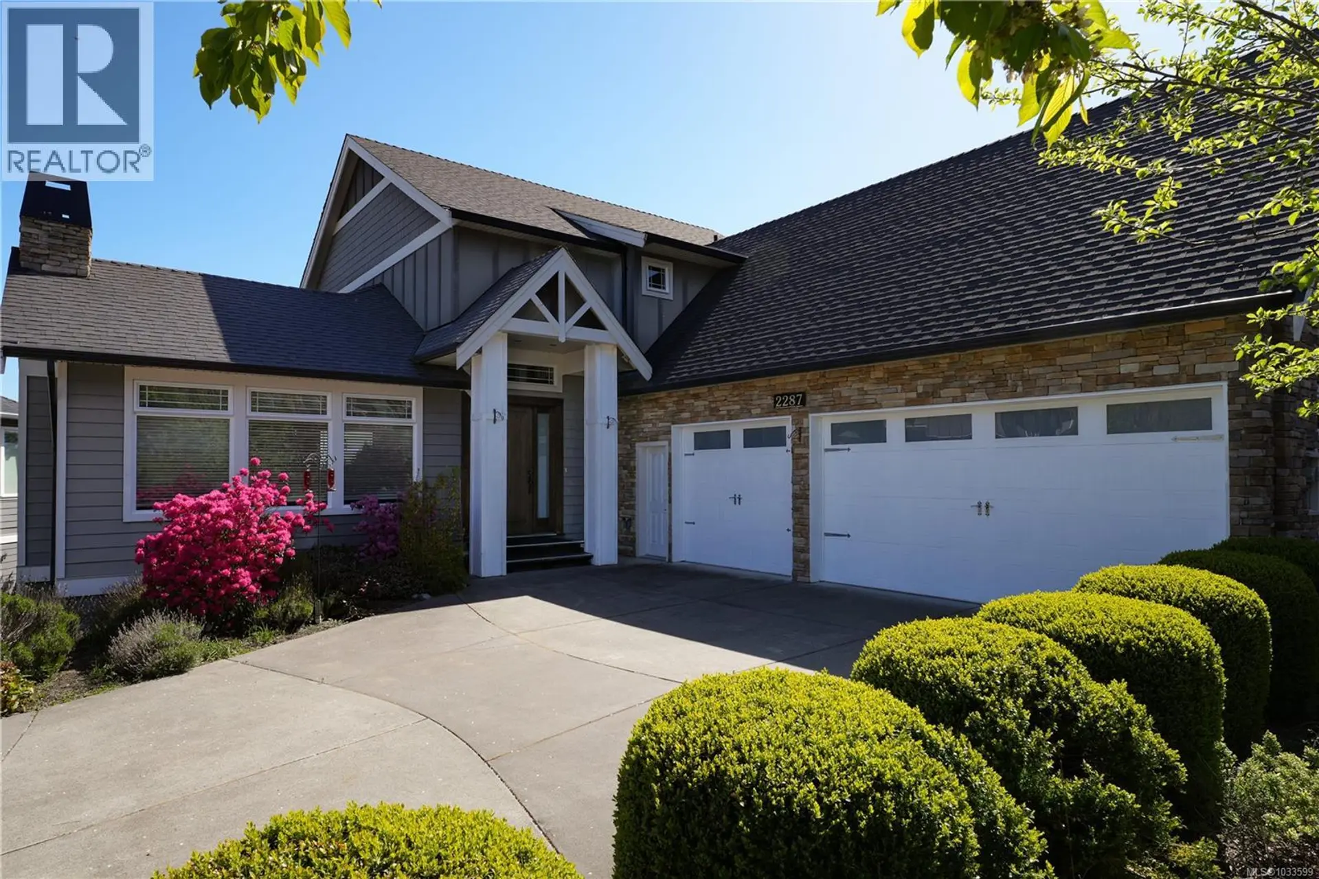 Property at 2287 Nicklaus Dr, Langford, BC