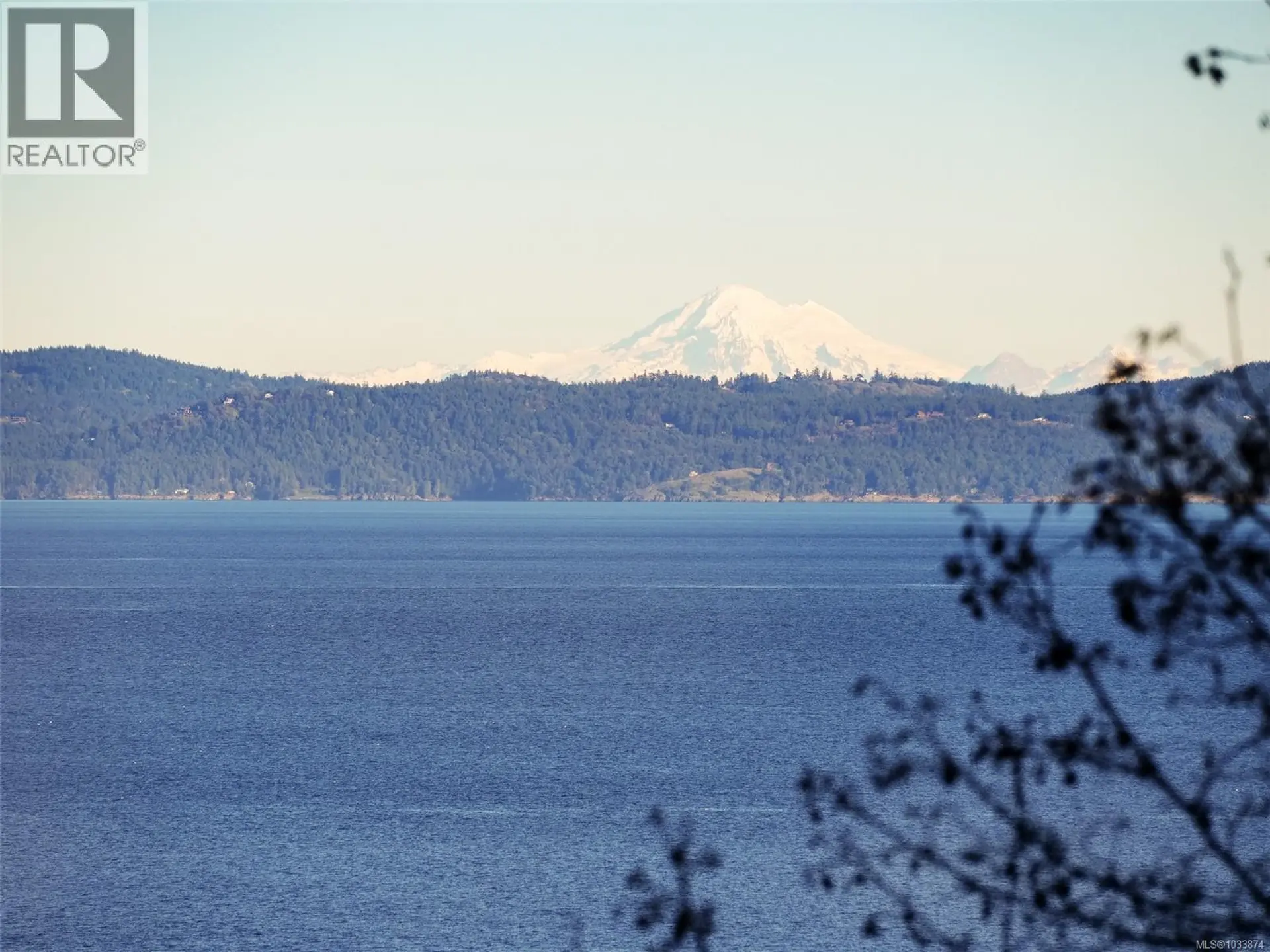 Property at 4553 Cordova Bay Rd, Saanich, BC