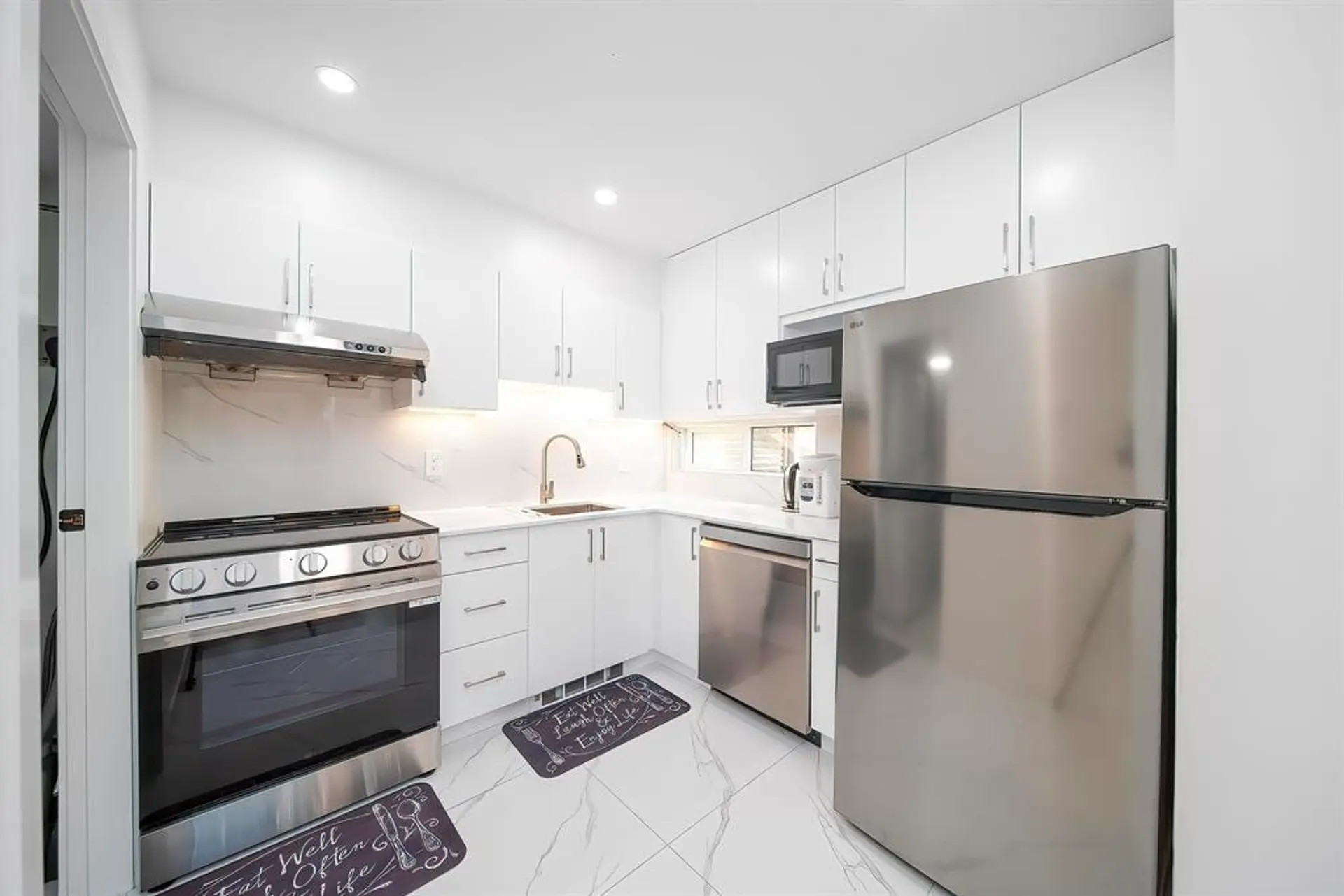 #3 488 Jackson Avenue - Image 10
