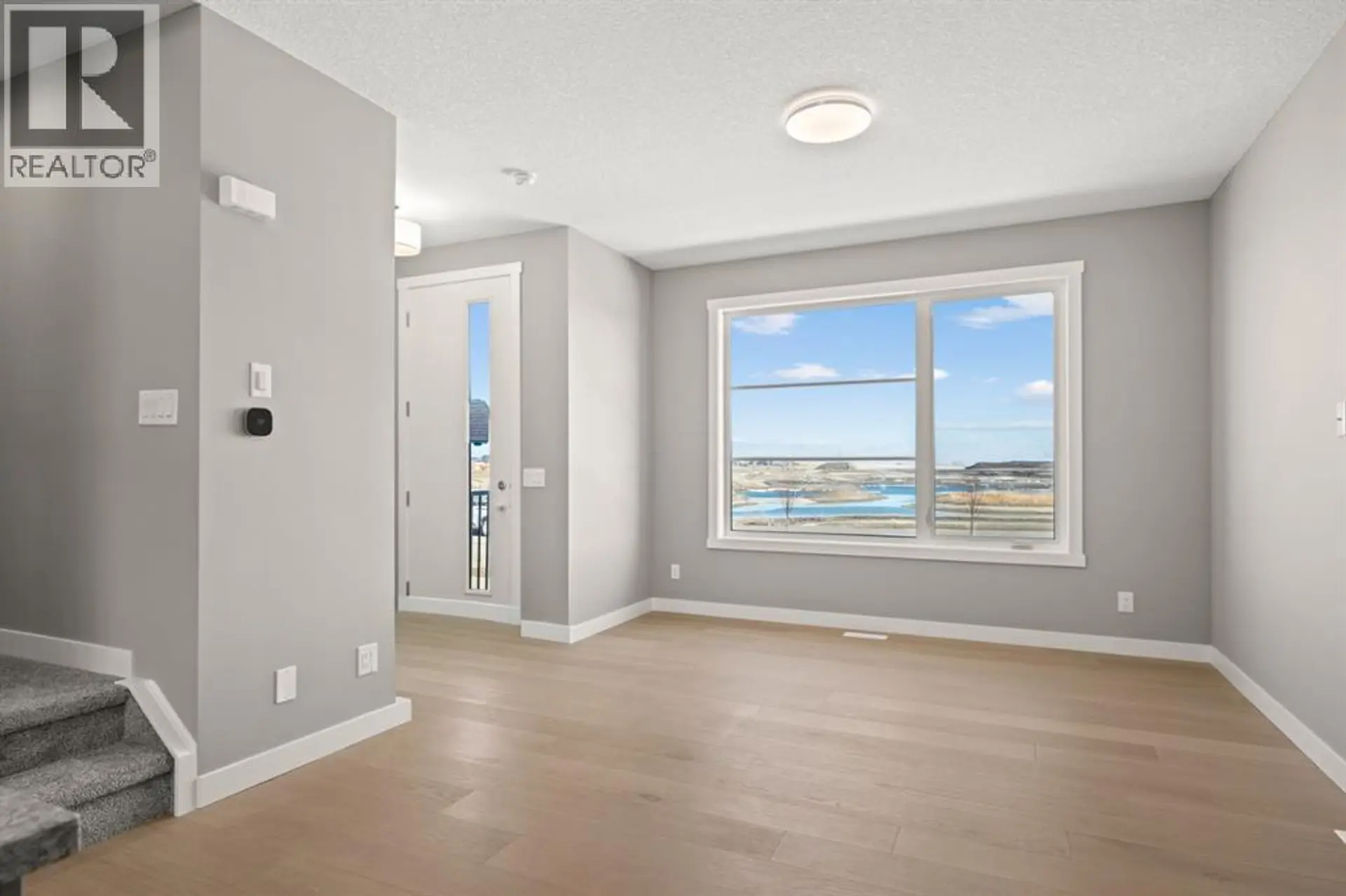 656 Sora Boulevard SE - Image 2