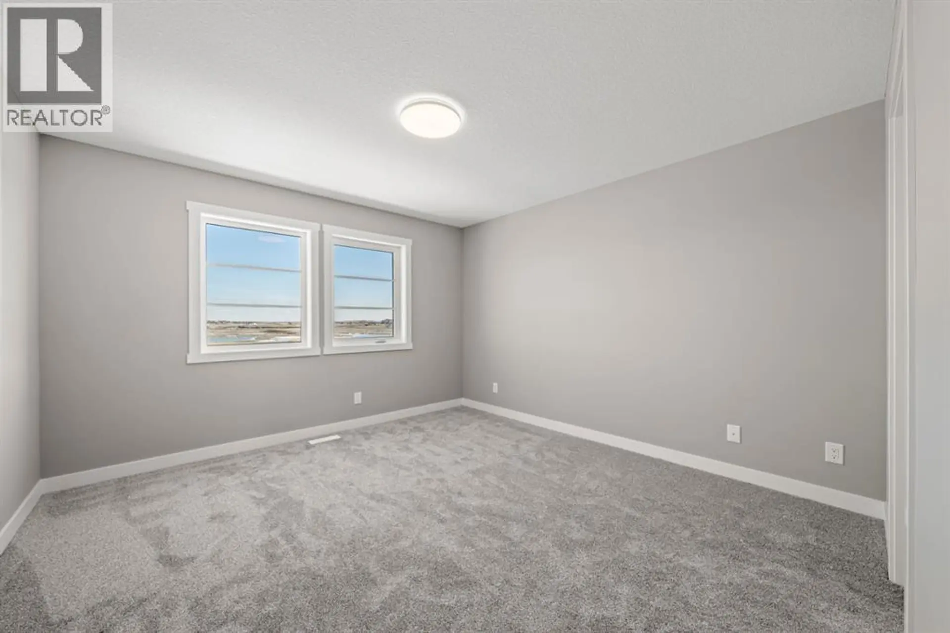 656 Sora Boulevard SE - Image 7