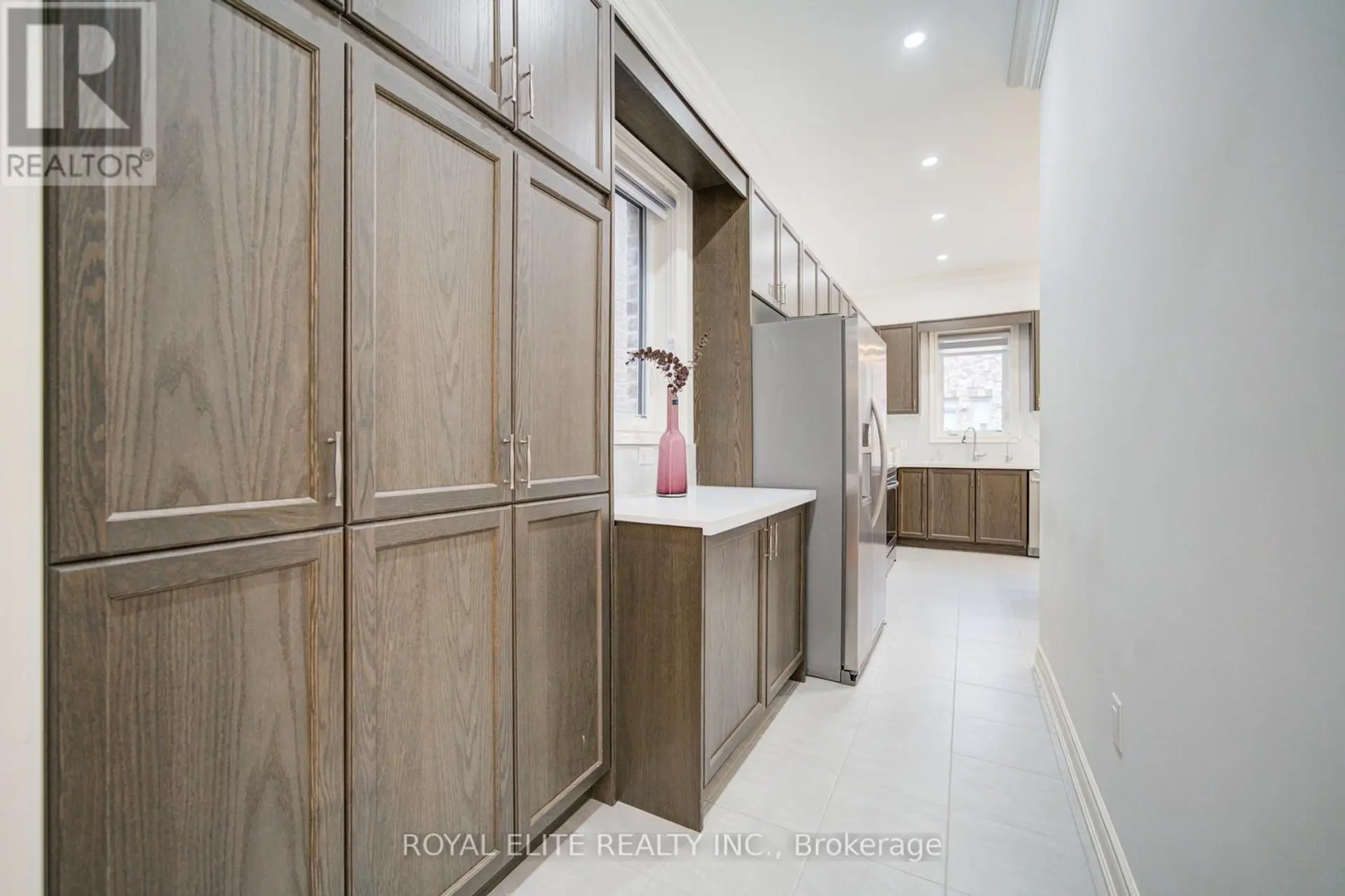 57 BETTY MAY CRESCENT - Image 11