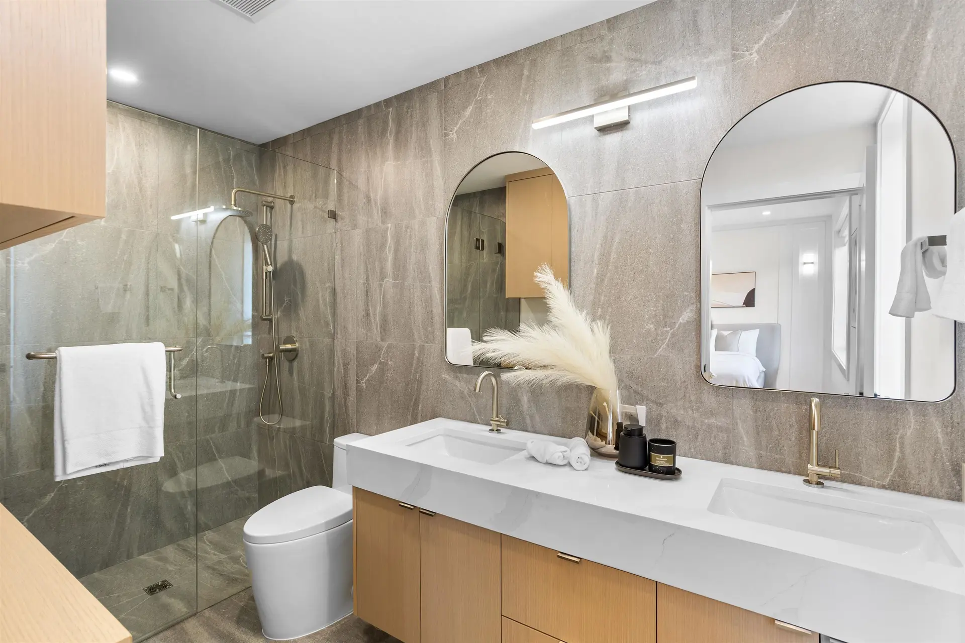 #2 165 E 45th Avenue - Image 10