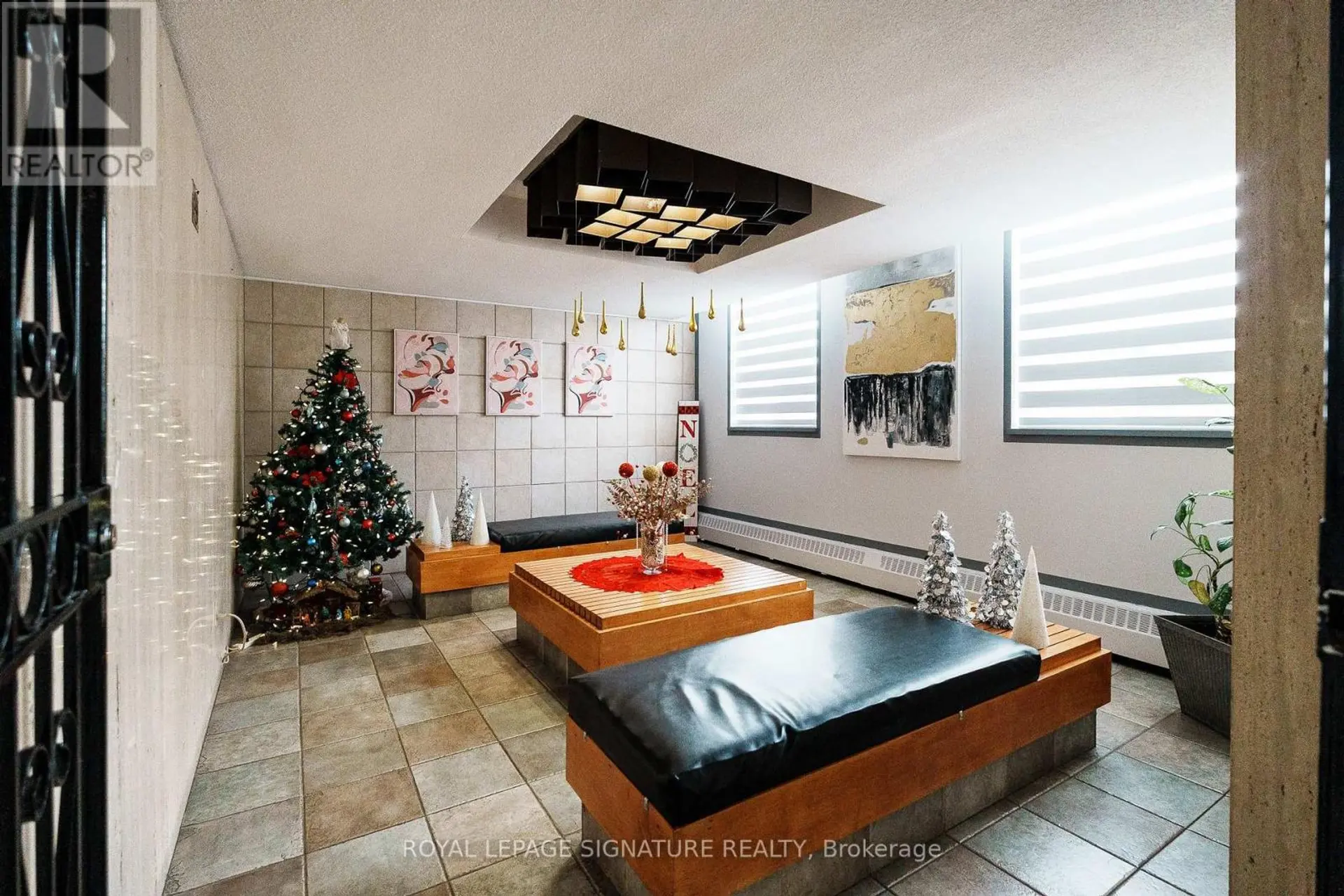 #611 1 FOUR WINDS DRIVE - Image 17