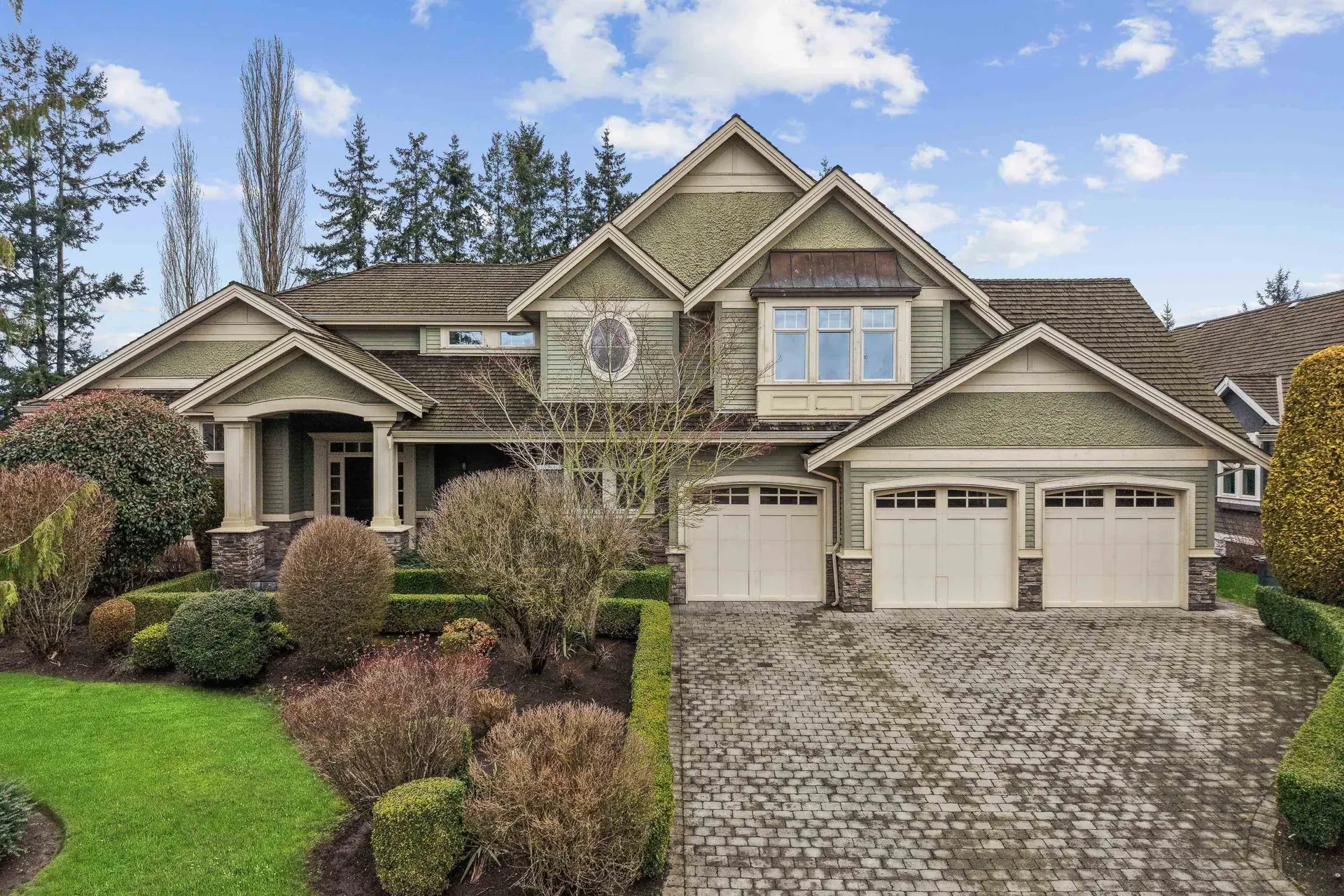 Property at 15845 39a Avenue, Surrey, BC