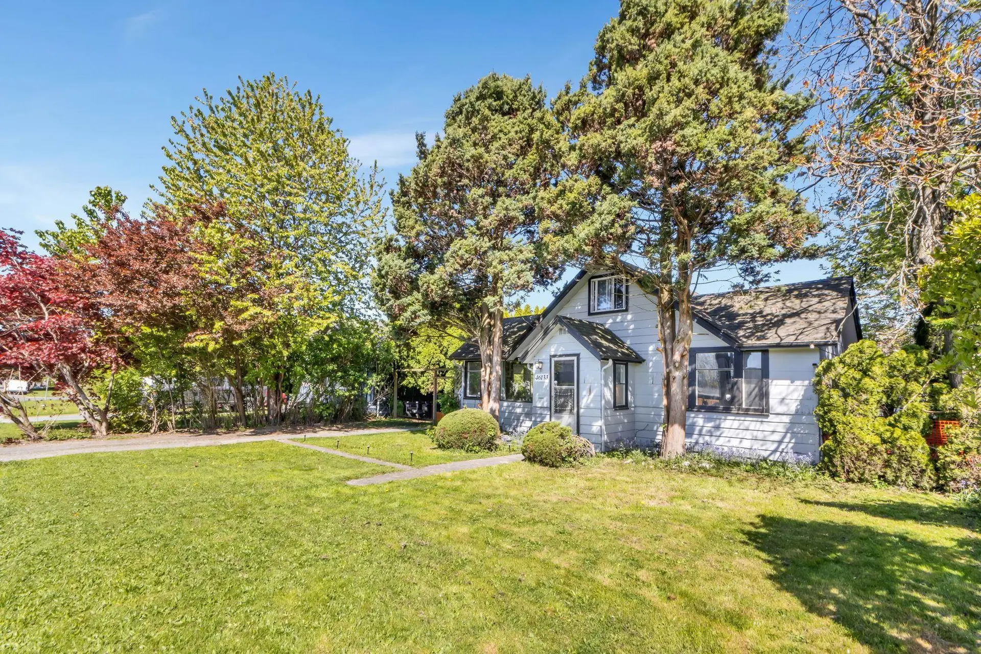46133 Third Avenue - Image 3