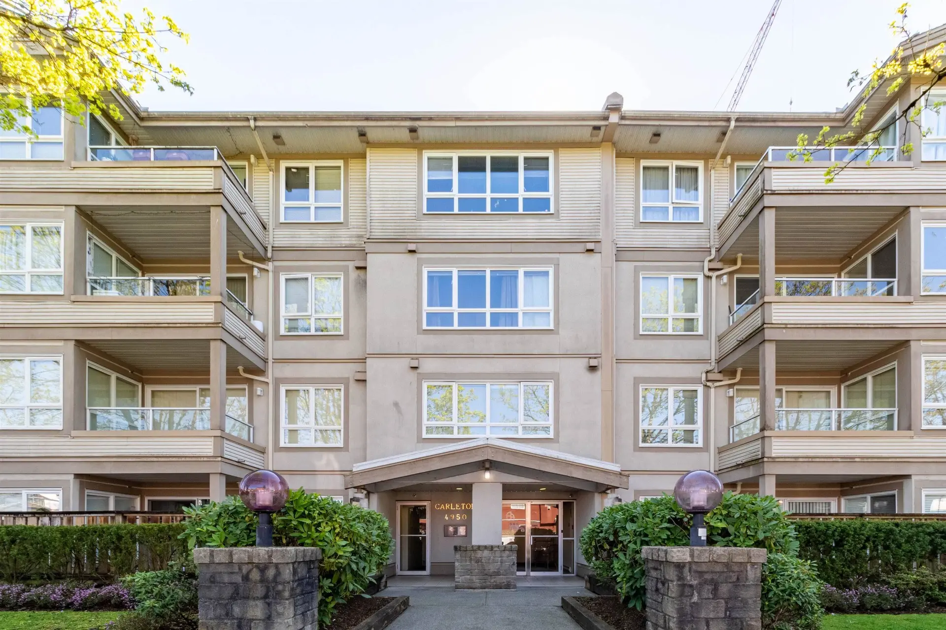 Property at #407 3480 Yardley Avenue, Vancouver, BC