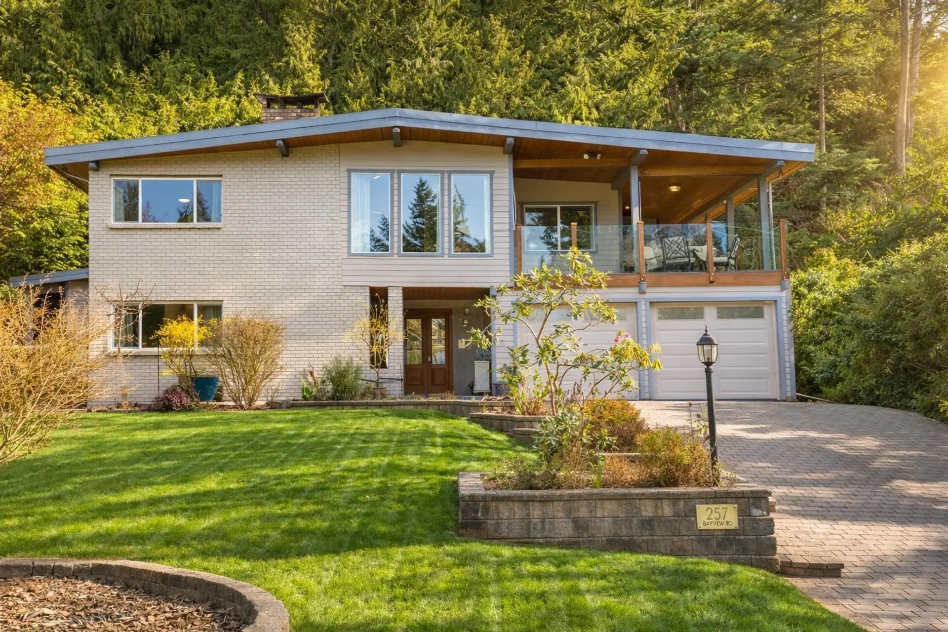 Property at 257 Bayview Road, Lions Bay, BC