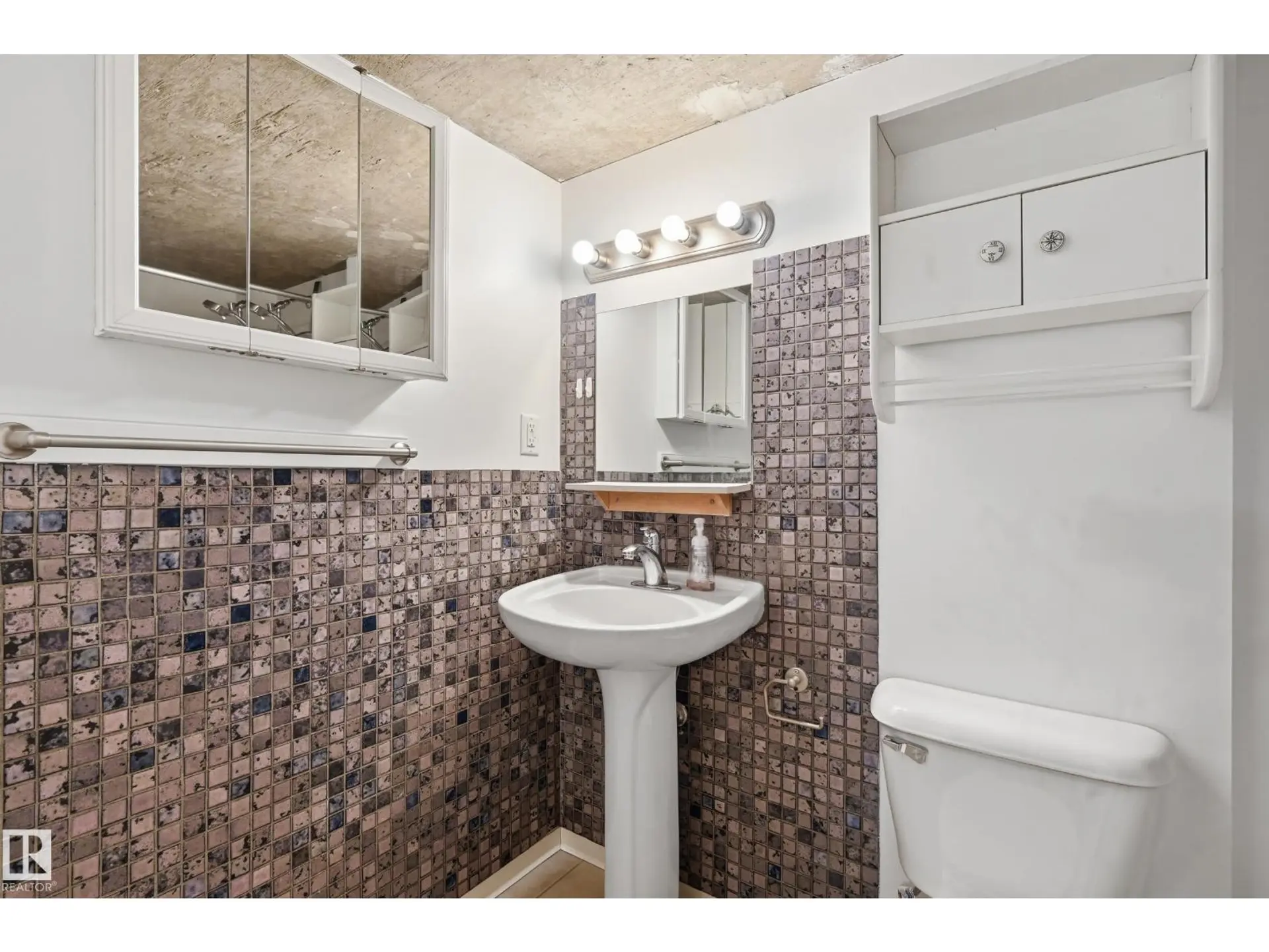 #1805 10024 JASPER AV NW - Image 11