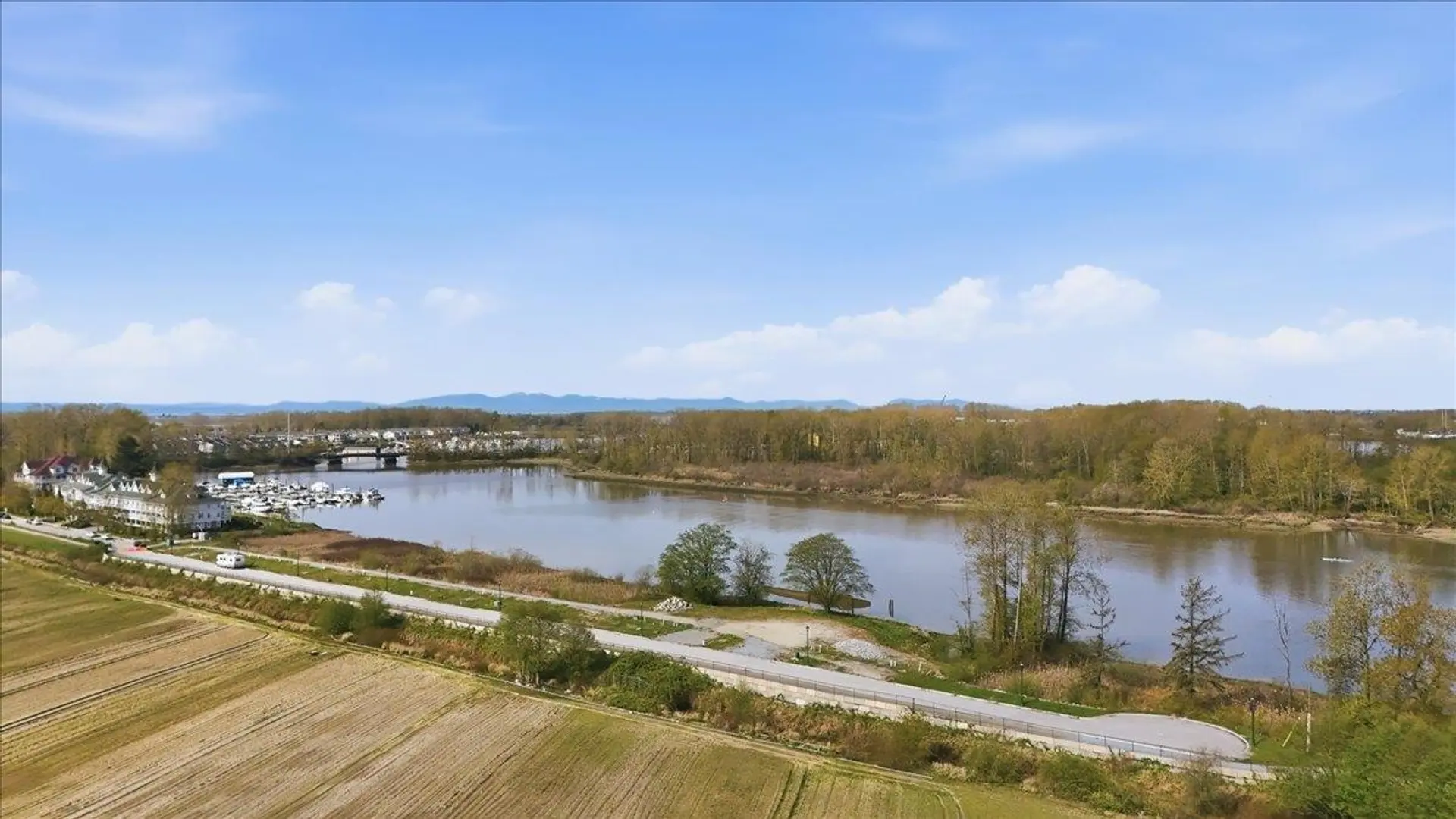 6345 River Road - Image 15