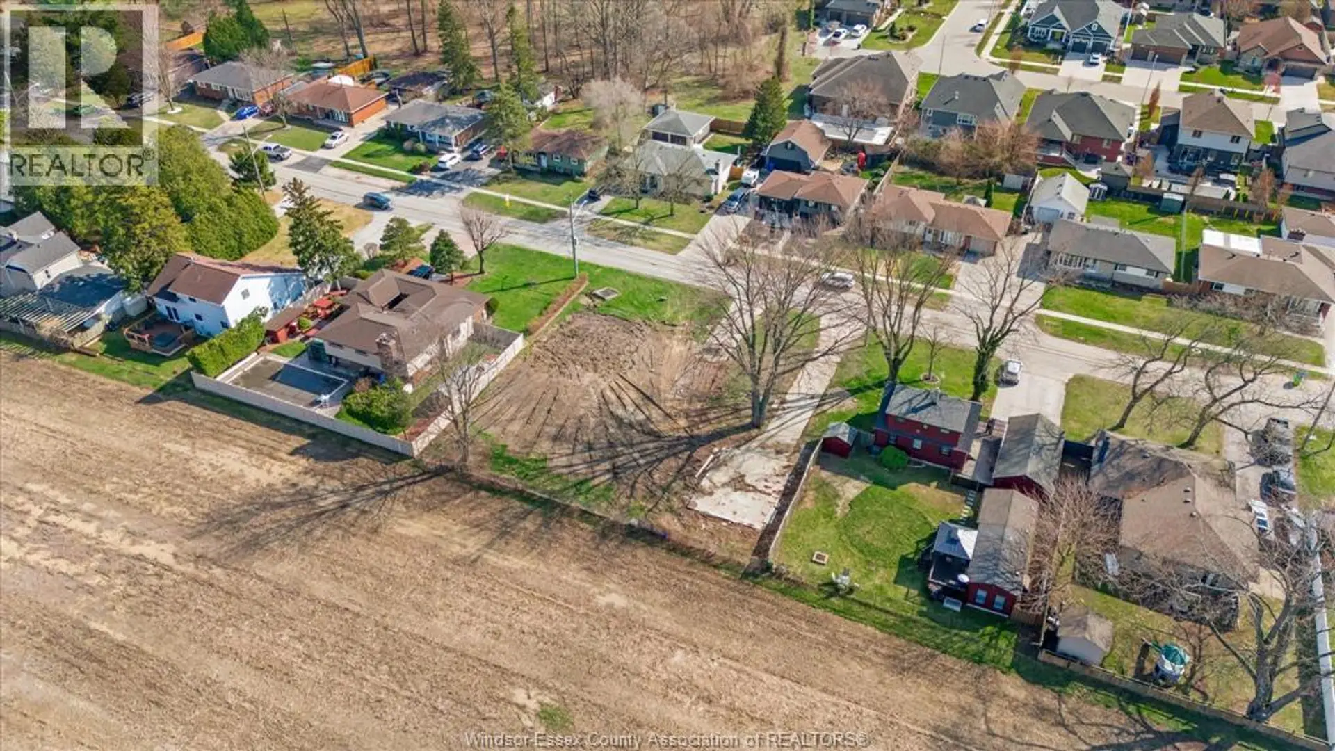 673 VICTORY STREET - Image 11