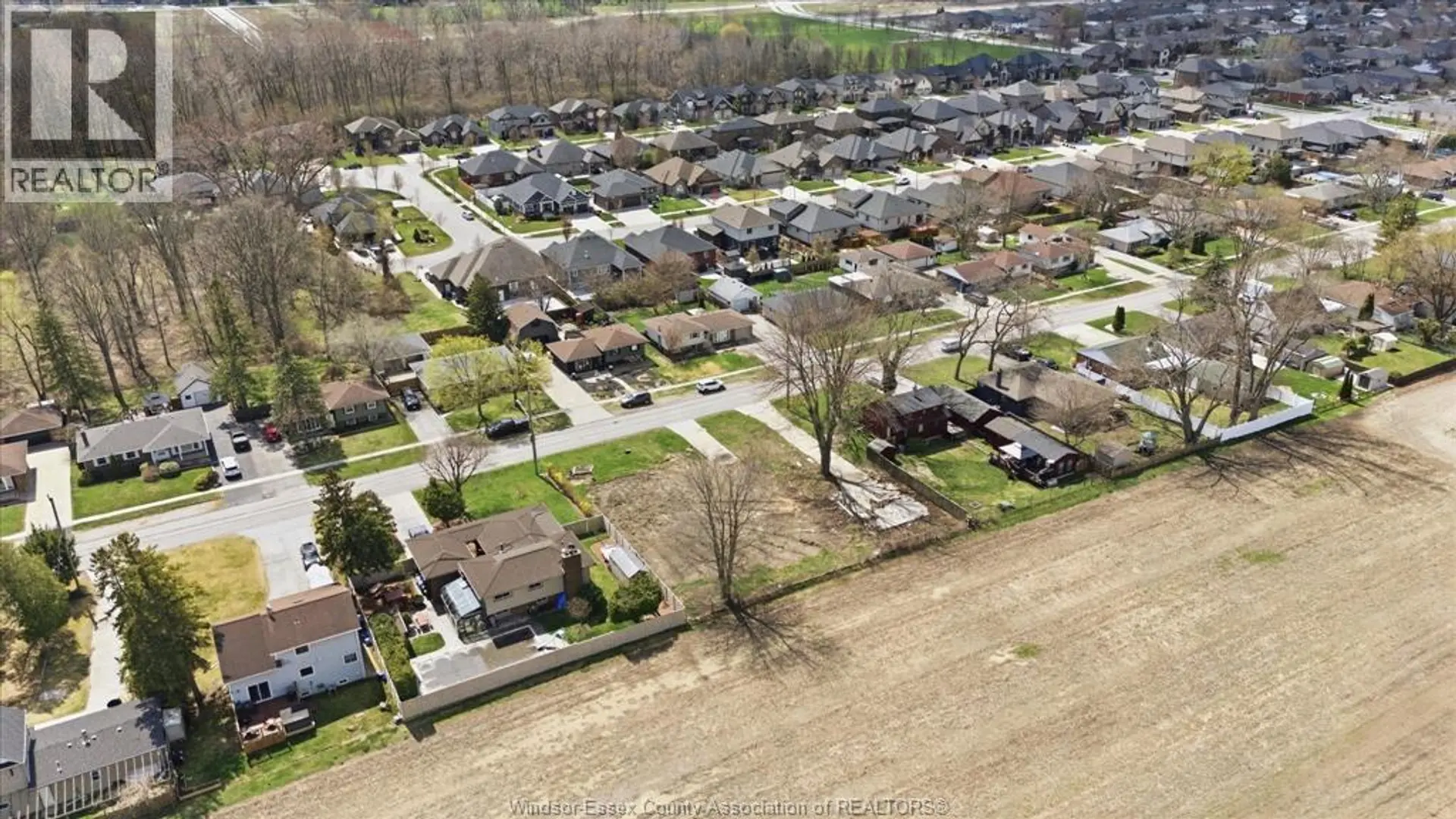 675 VICTORY STREET - Image 6