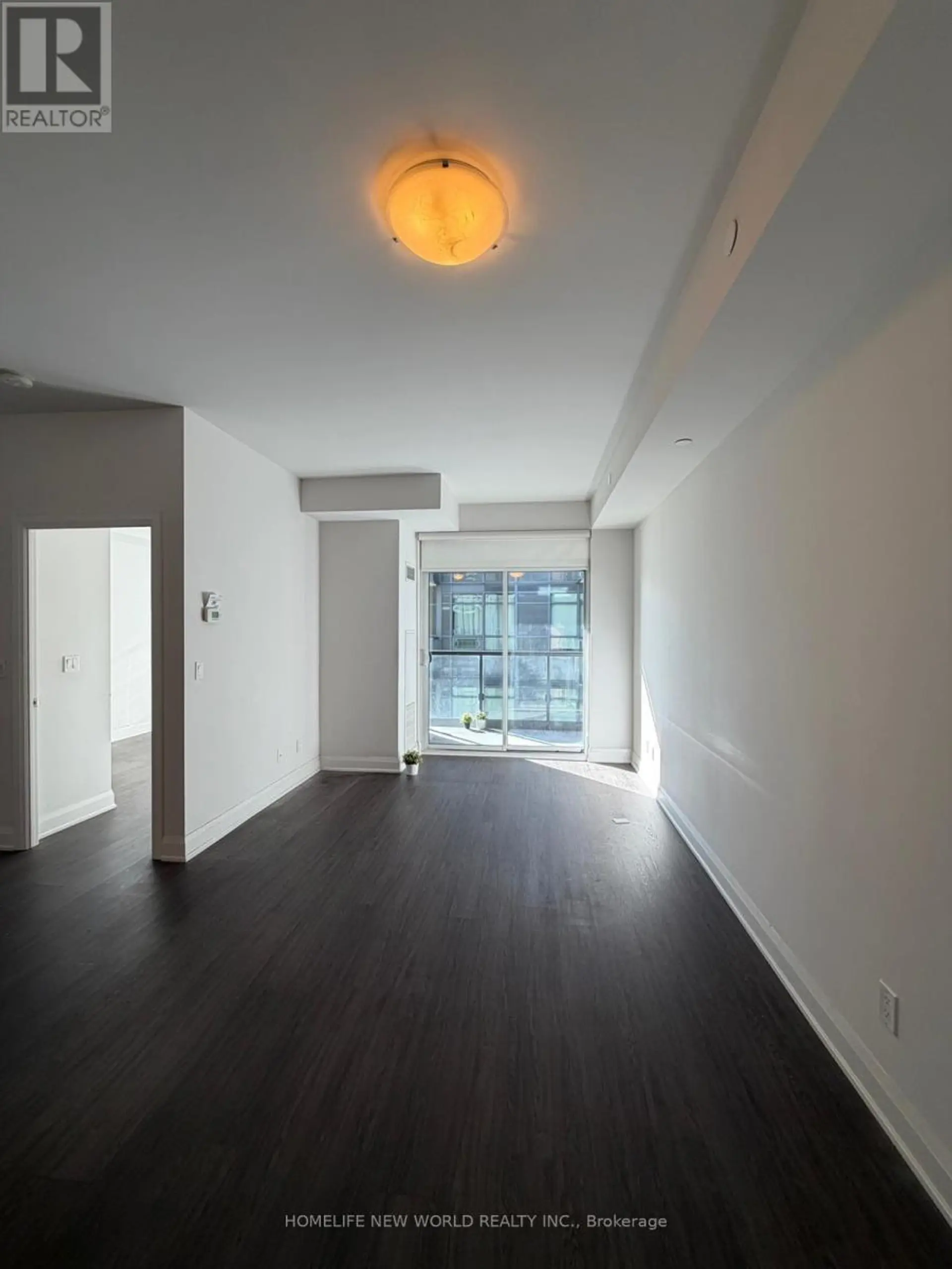 #417 25 FONTENAY COURT - Image 4