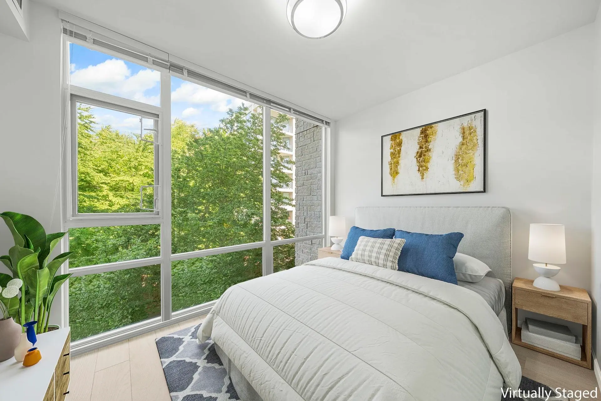 #301 15445 Vine Avenue - Image 11