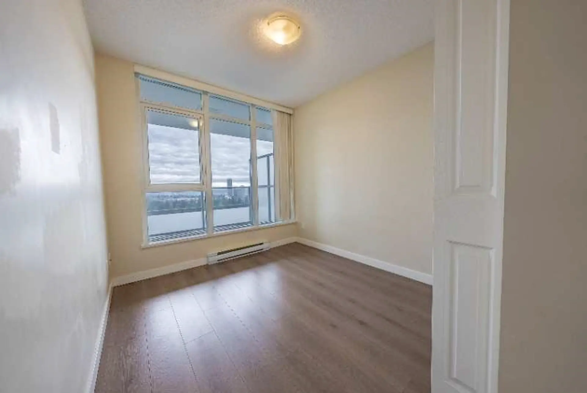 #2205 6688 Arcola Street - Image 4