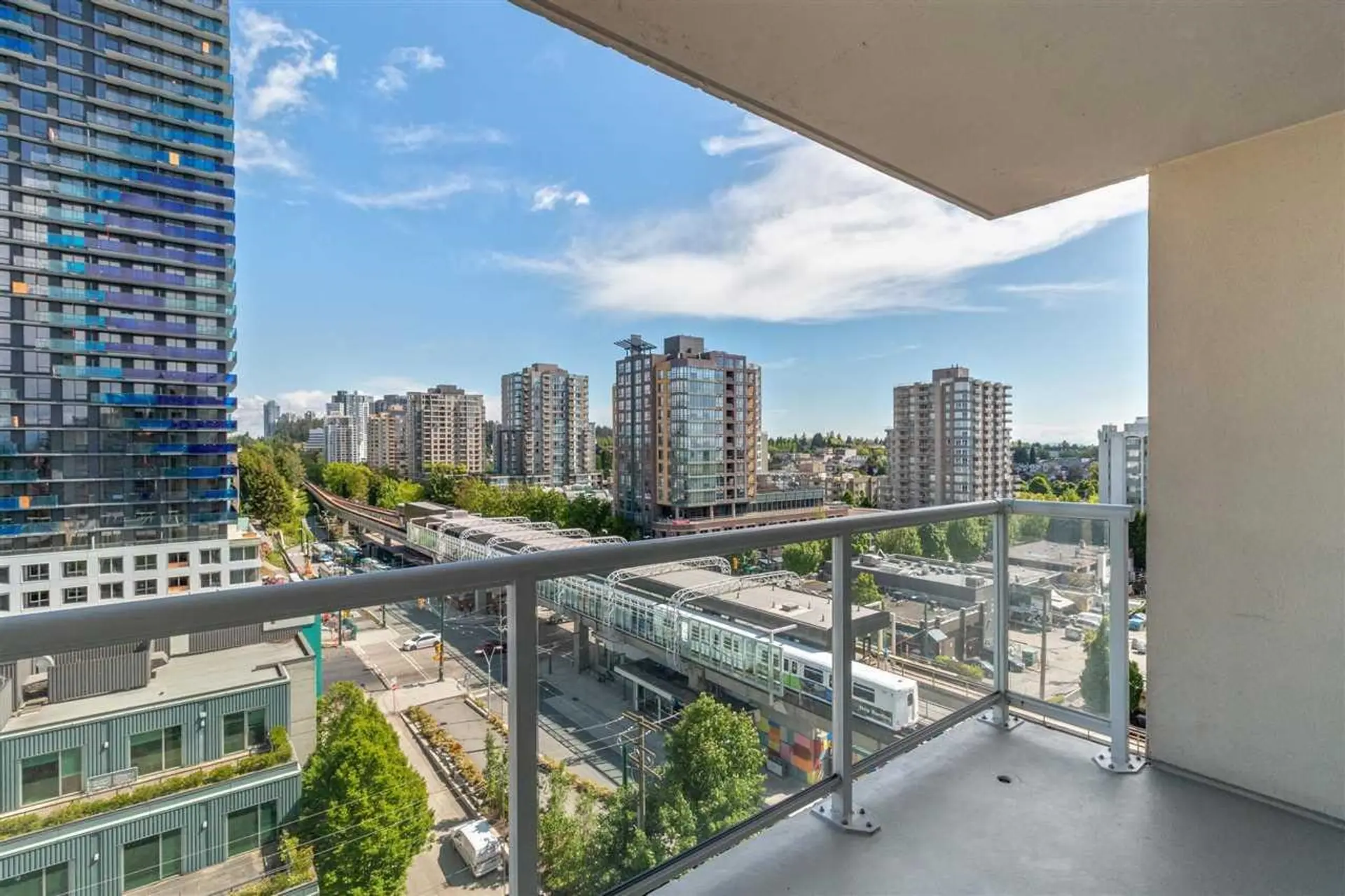 #1001 3455 Ascot Place - Image 11