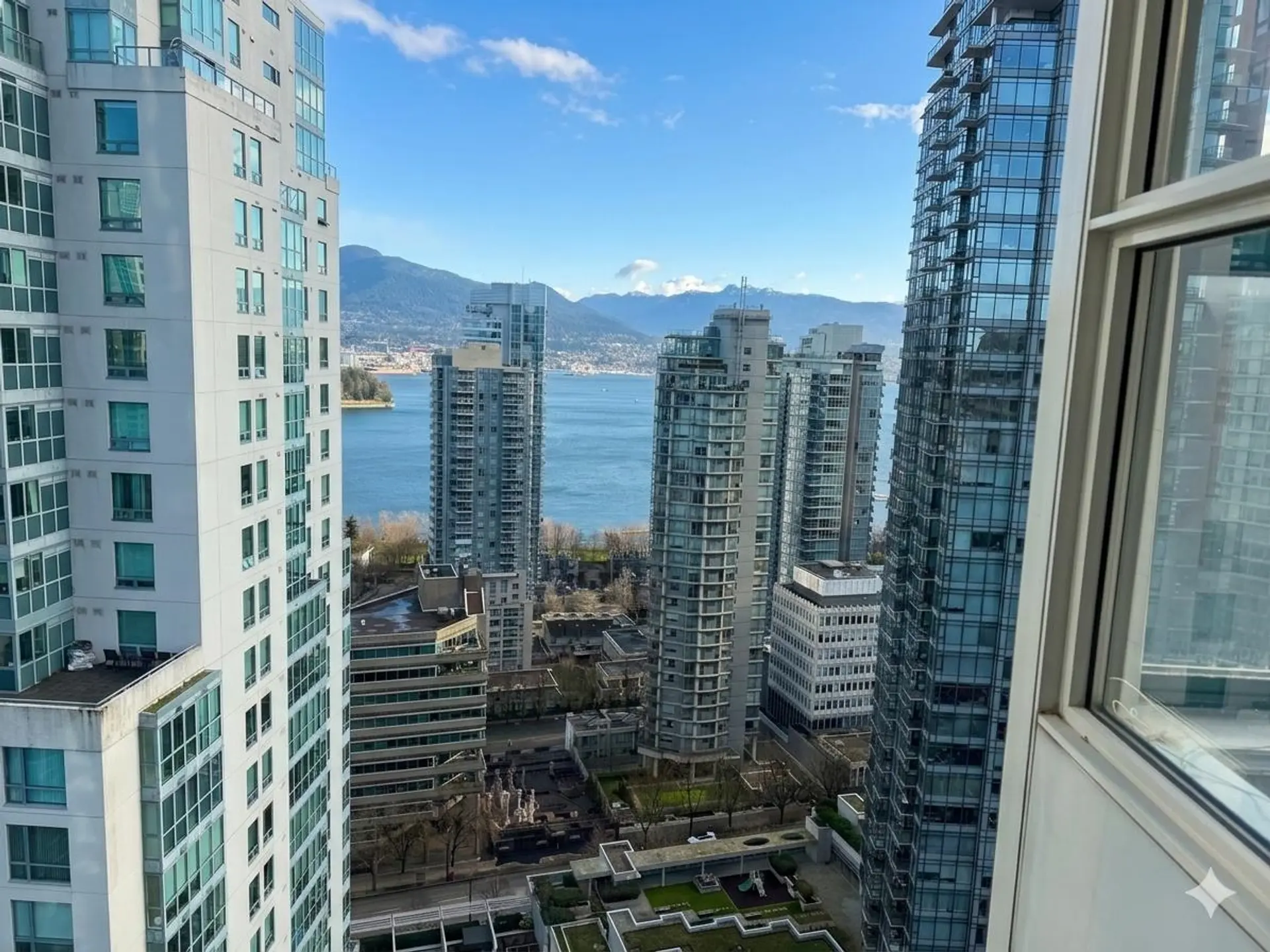 Property at #2507 1239 W Georgia Street, Vancouver, BC