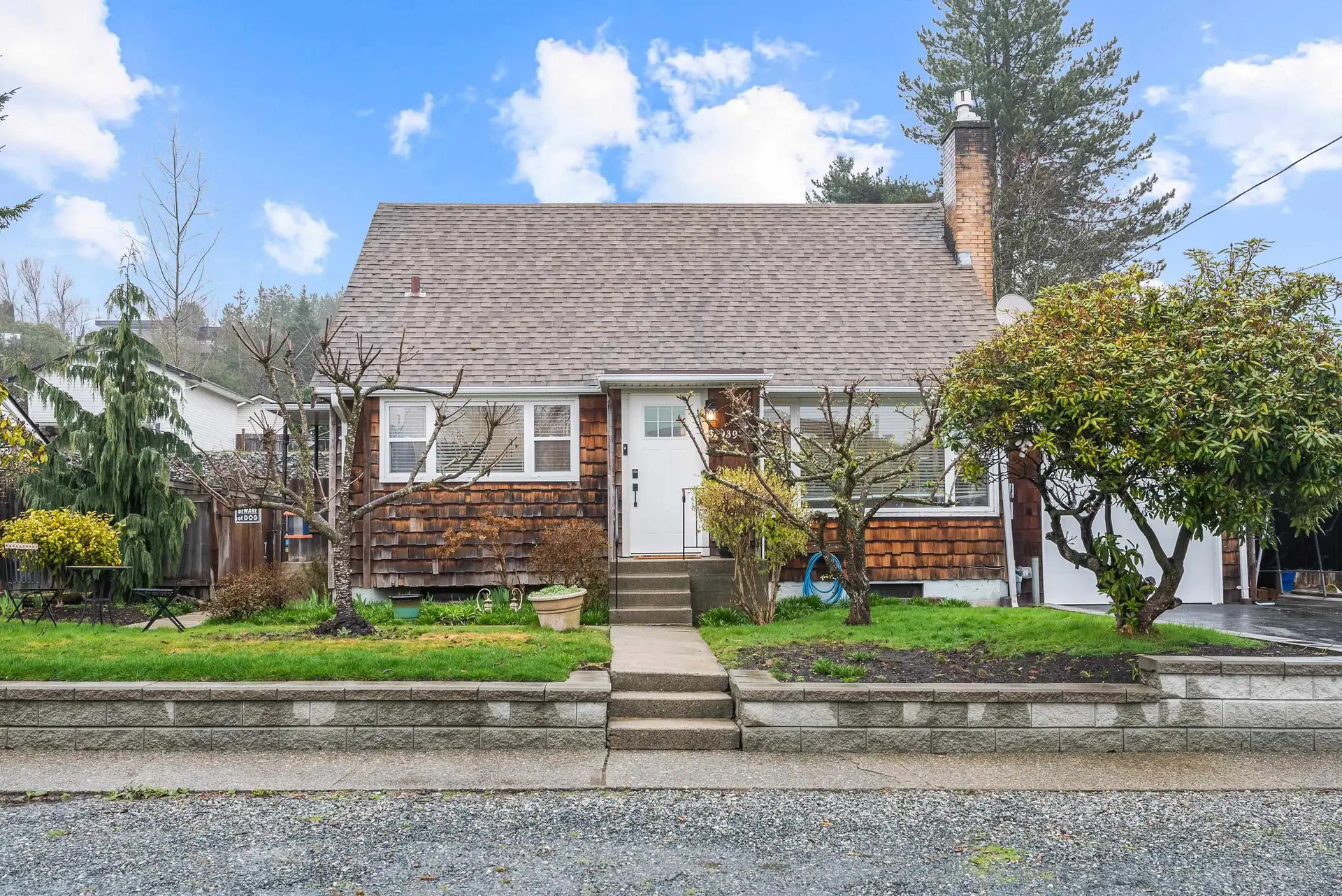 Property at 32939 10 Avenue, Mission, BC