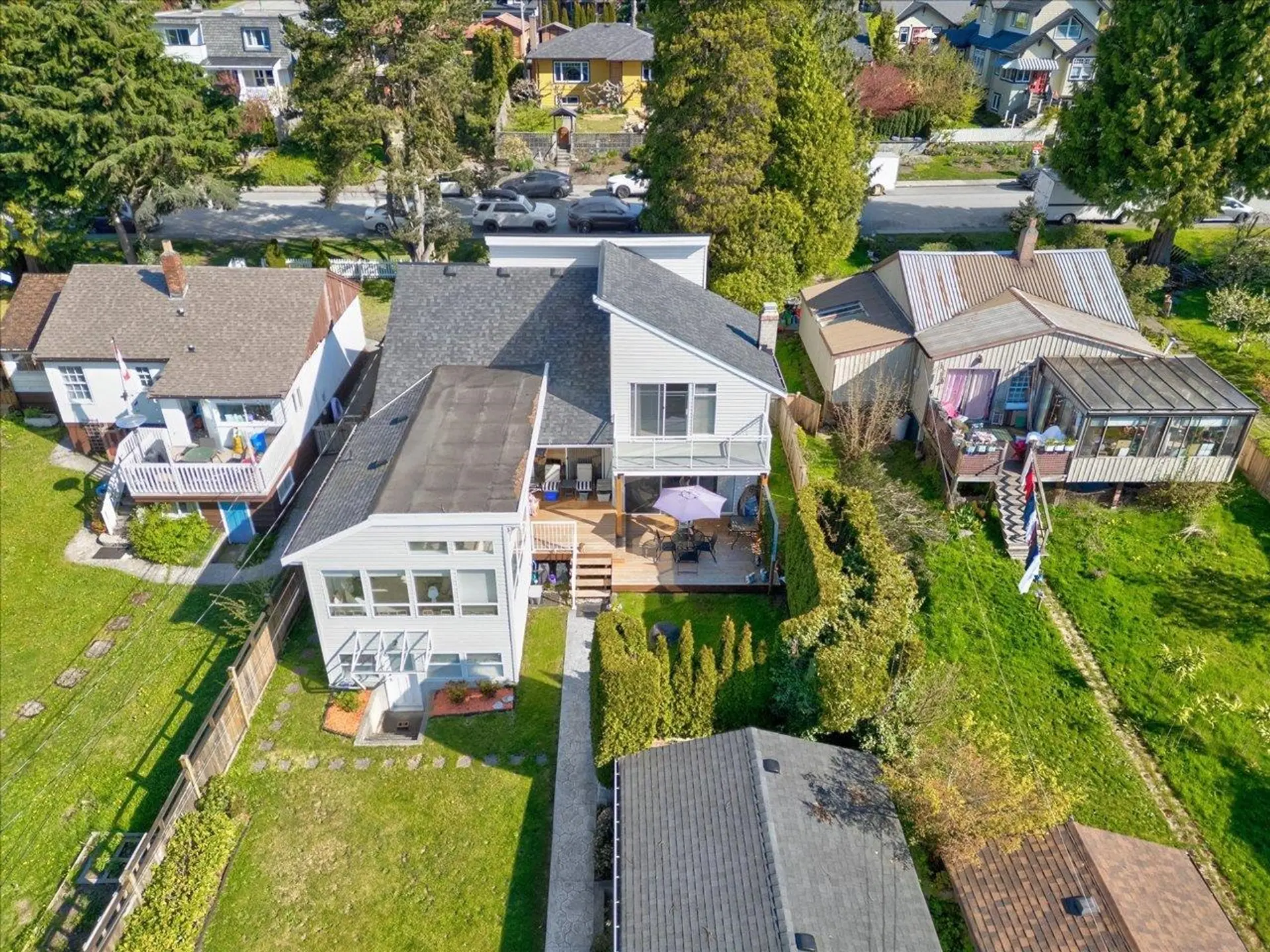 Property at 513 E 6th Street, North Vancouver, BC
