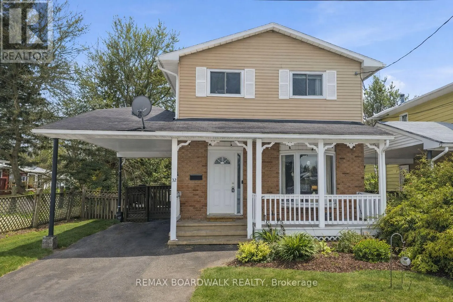 32 PROVOST STREET - Image 1