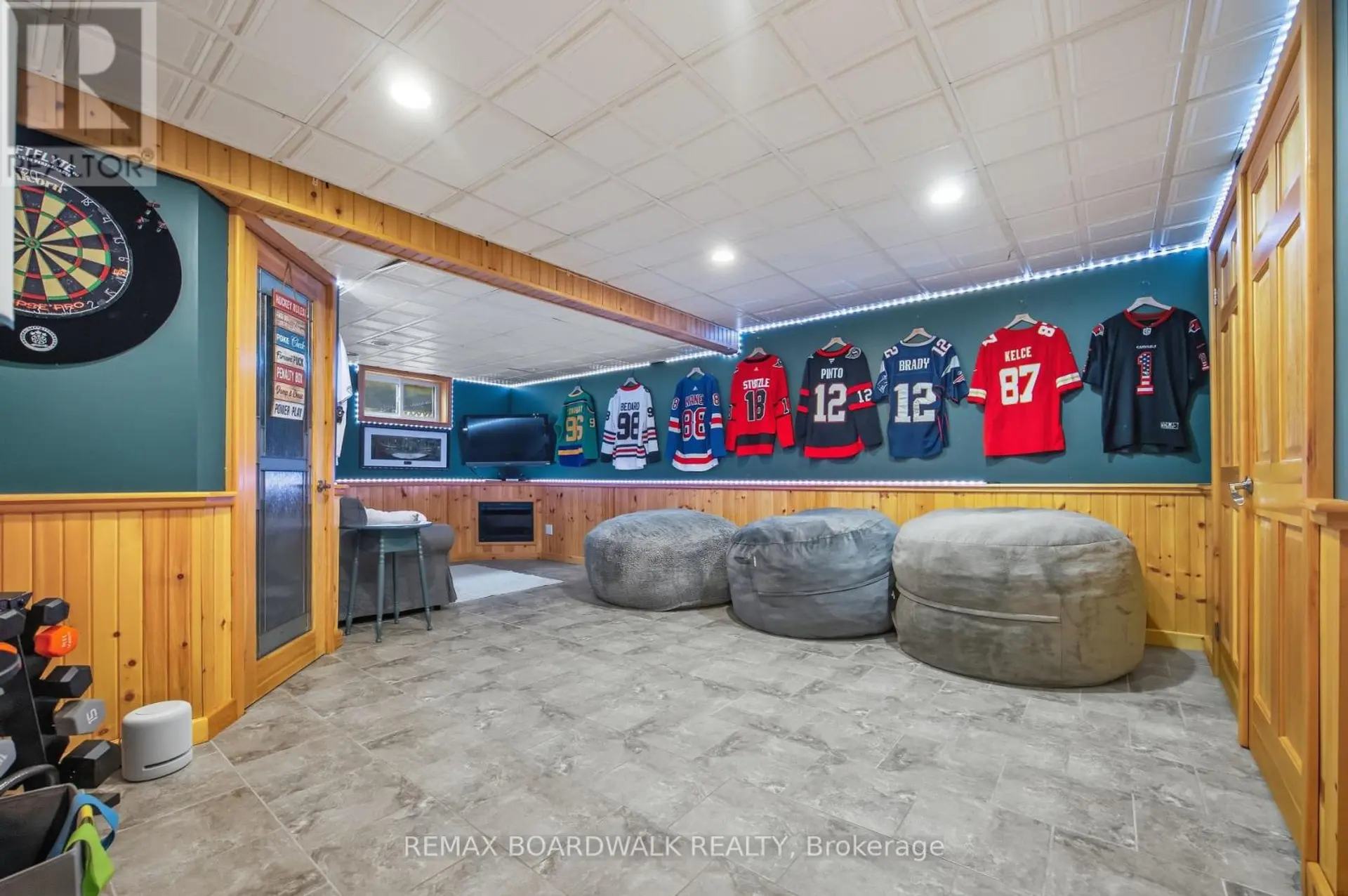 32 PROVOST STREET - Image 13