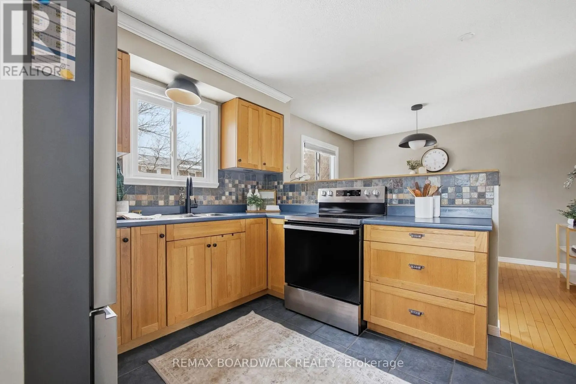 32 PROVOST STREET - Image 5