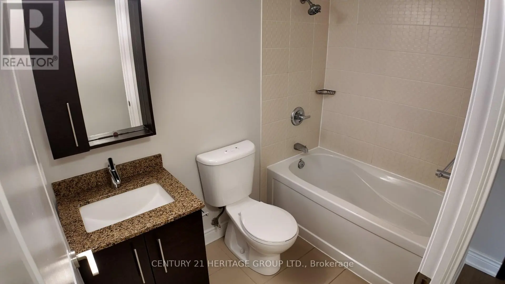 #601 233 SOUTH PARK ROAD - Image 17