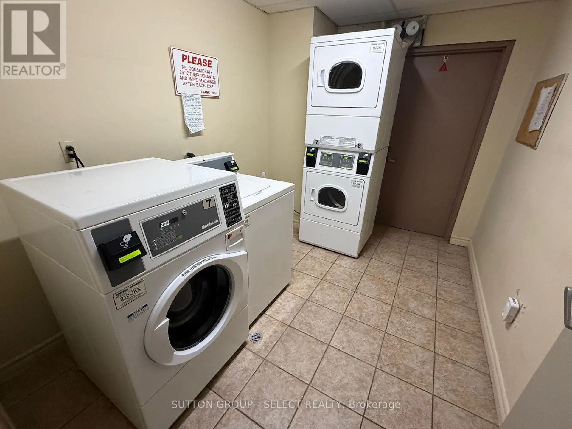 #103 1584 ERNEST AVENUE - Image 4