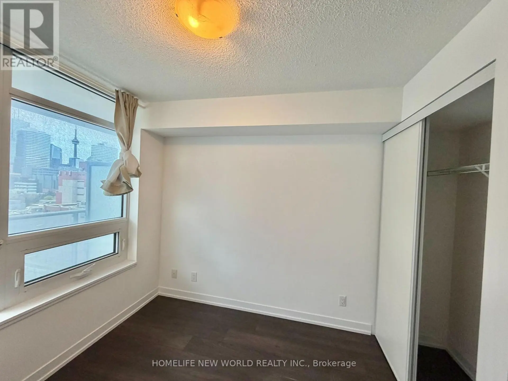 #910 365 CHURCH STREET - Image 12