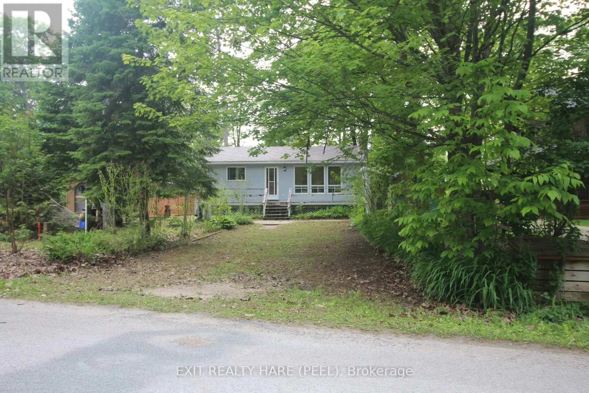126 WOODWARD DRIVE - Image 1