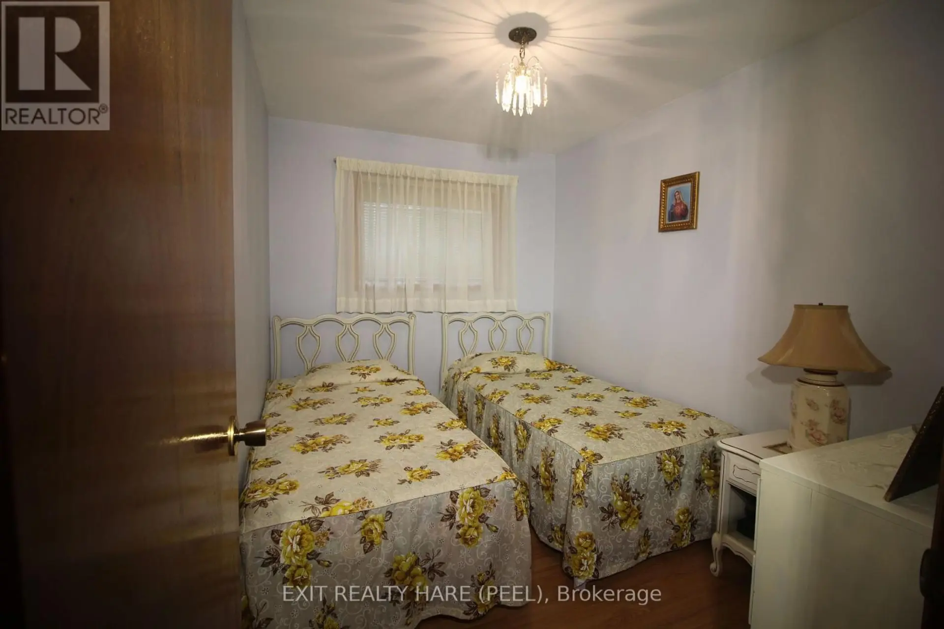 126 WOODWARD DRIVE - Image 9