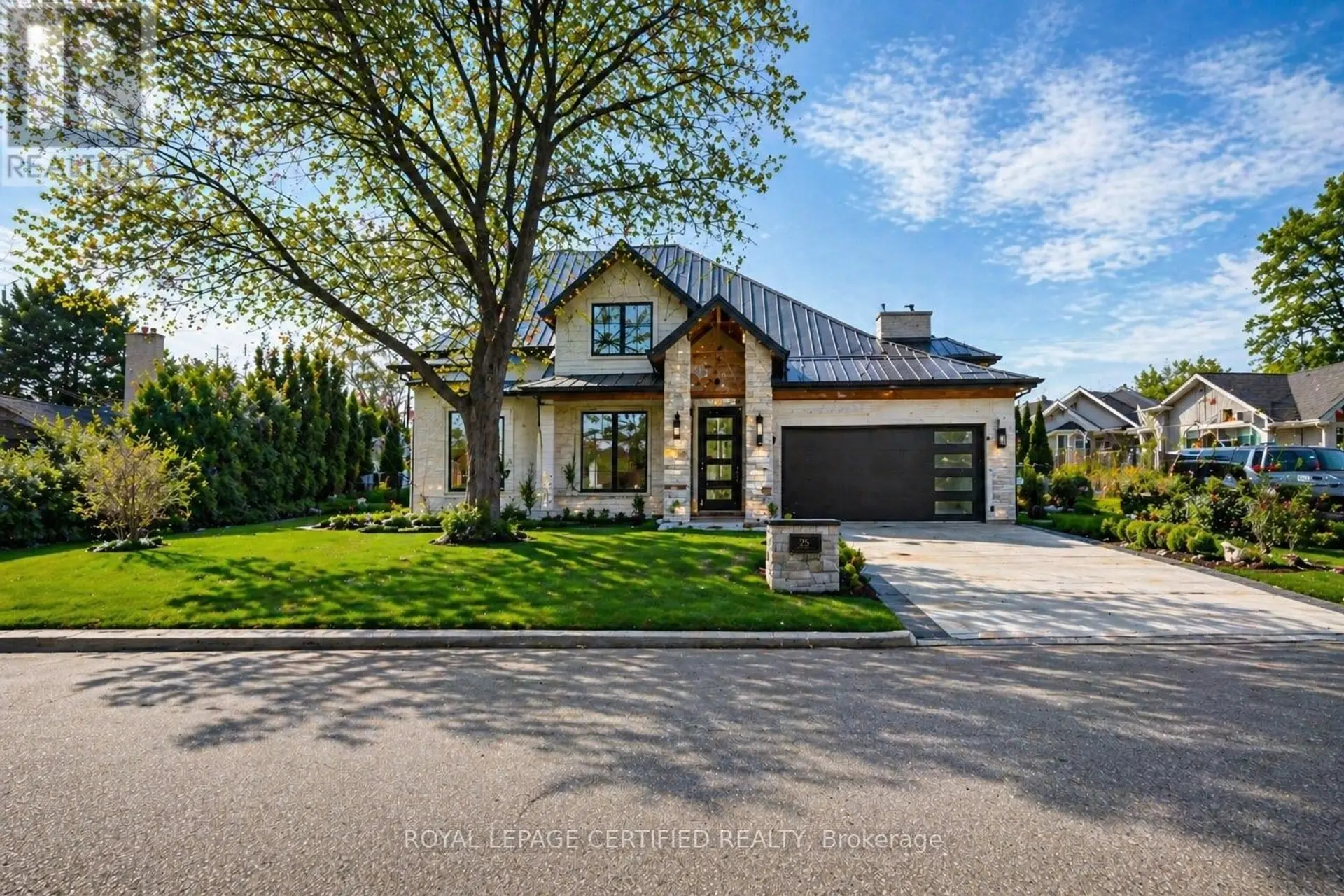 1348 HOLLYROOD AVENUE - Image 1