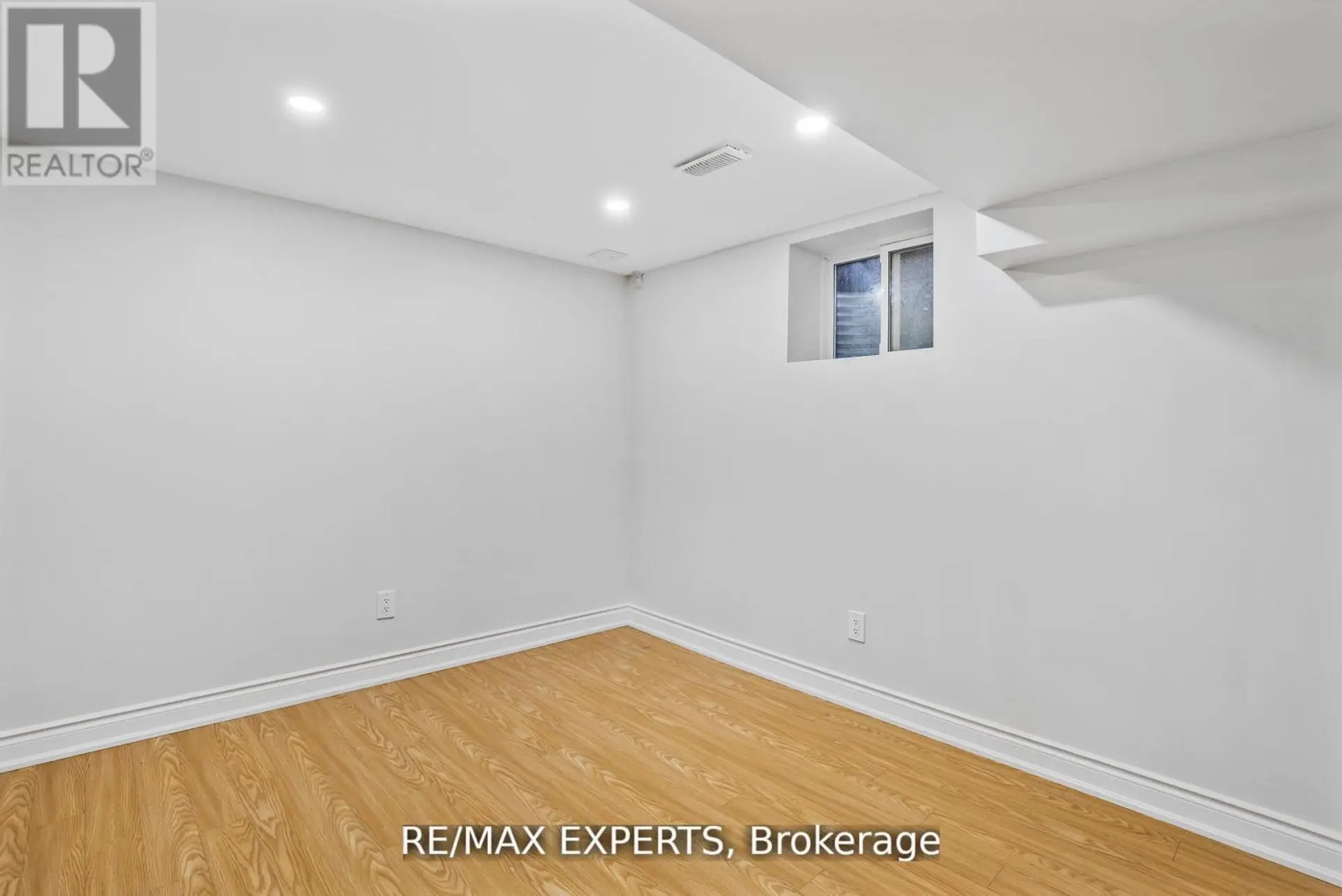 36 ELDERWOOD PLACE - Image 3