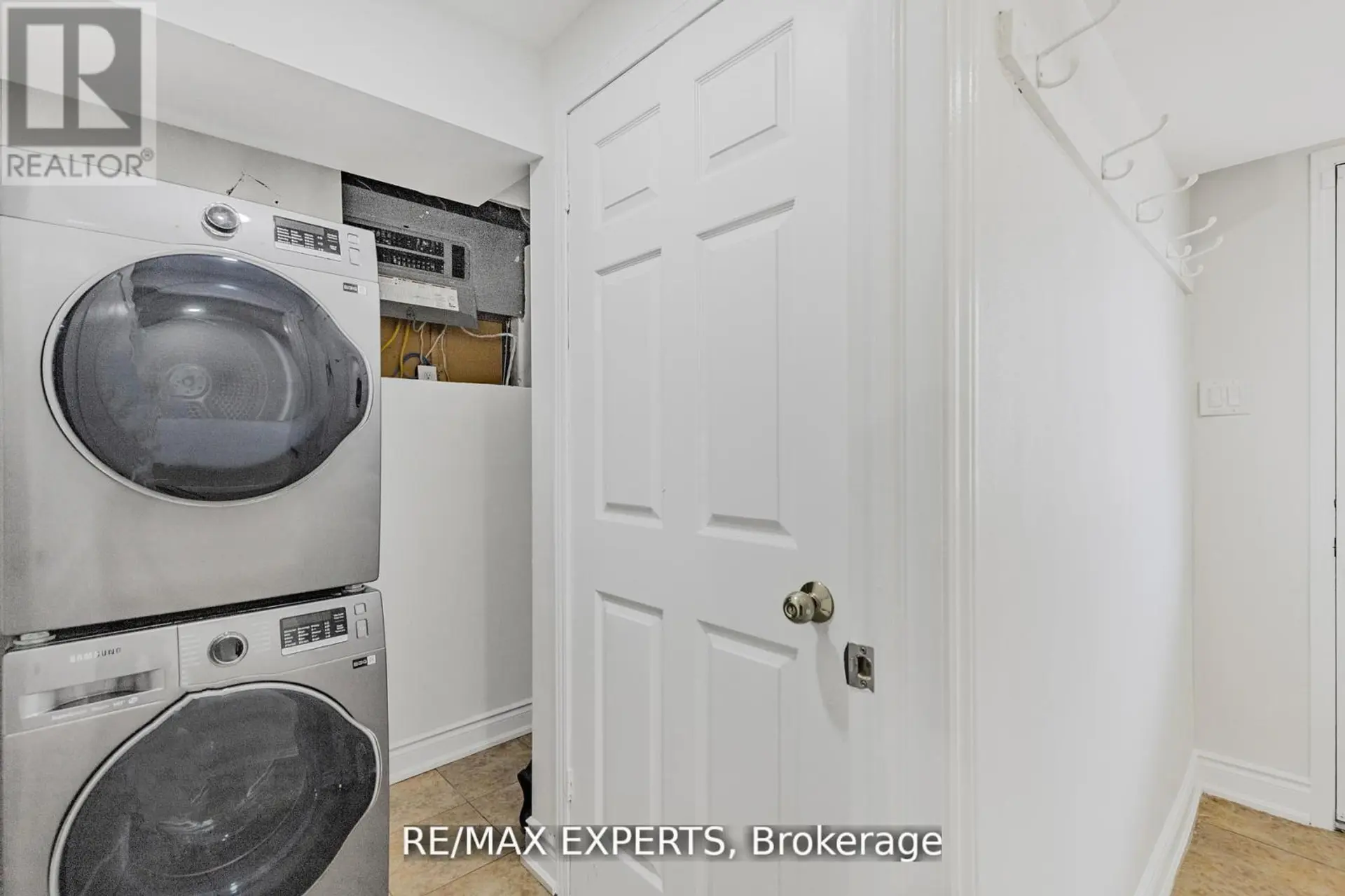 36 ELDERWOOD PLACE - Image 7