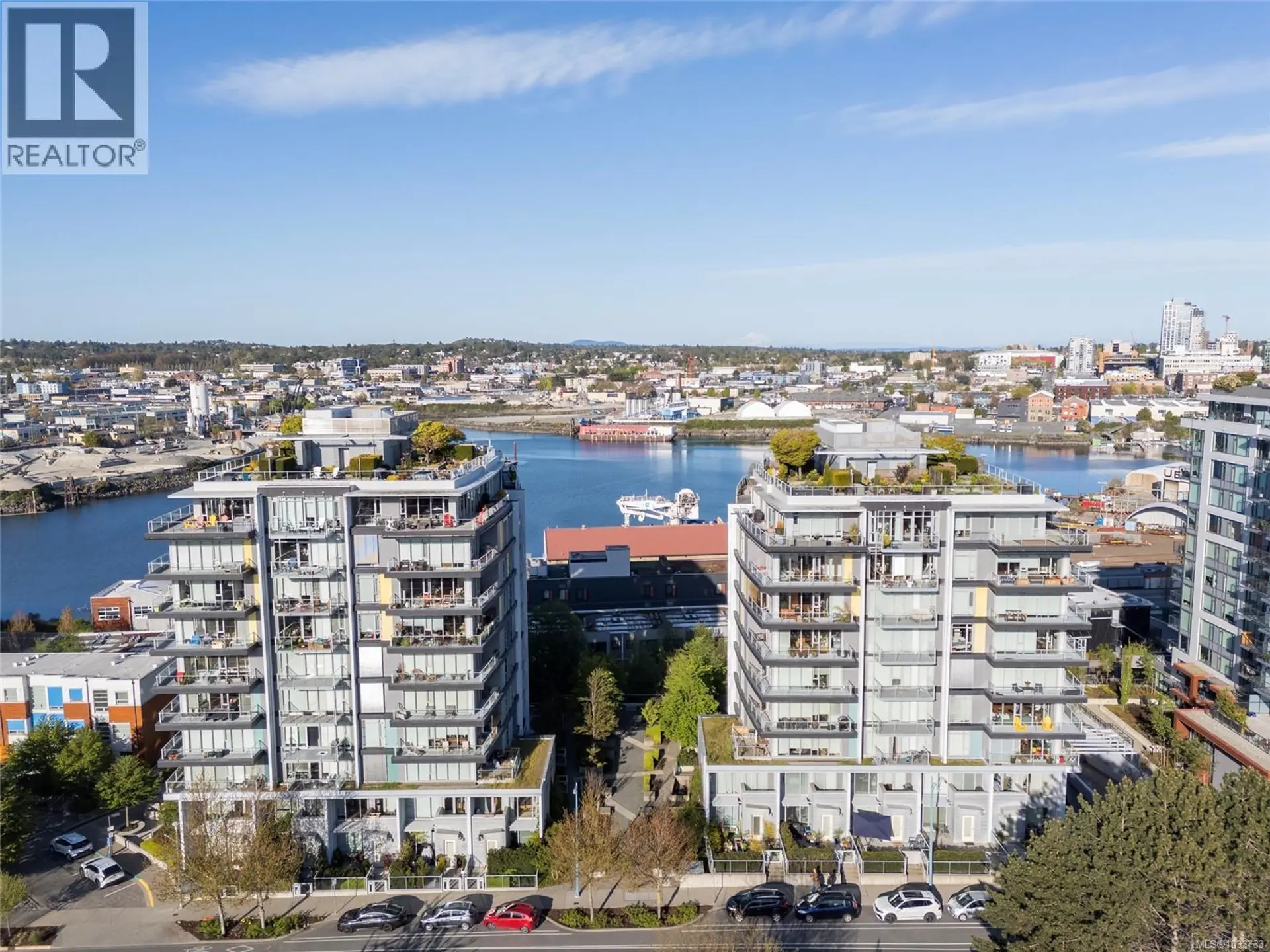 Property at #803 373 Tyee Rd, Victoria, BC