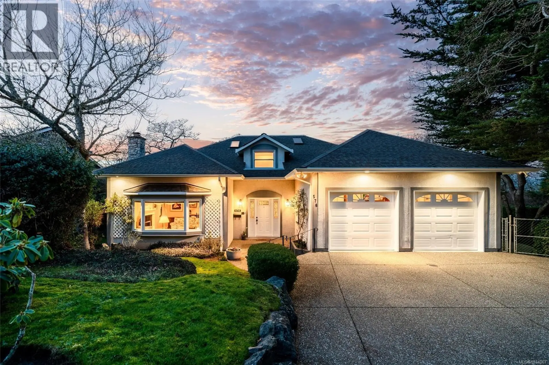 Property at 578 Island Rd, Oak Bay, BC
