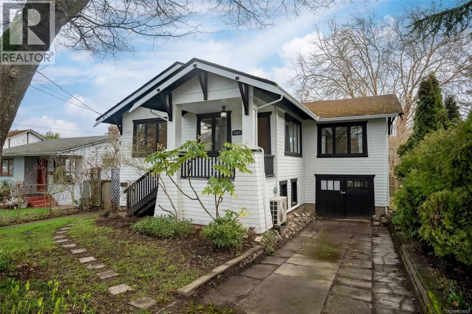 Property at 3107 Balfour Ave, Victoria, BC