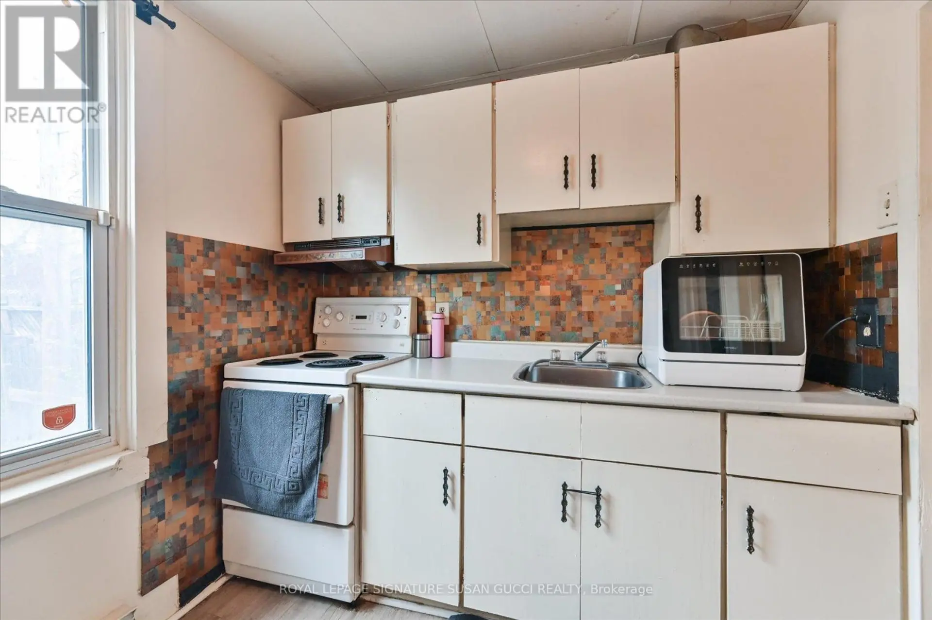 840 SAMMON AVENUE - Image 7