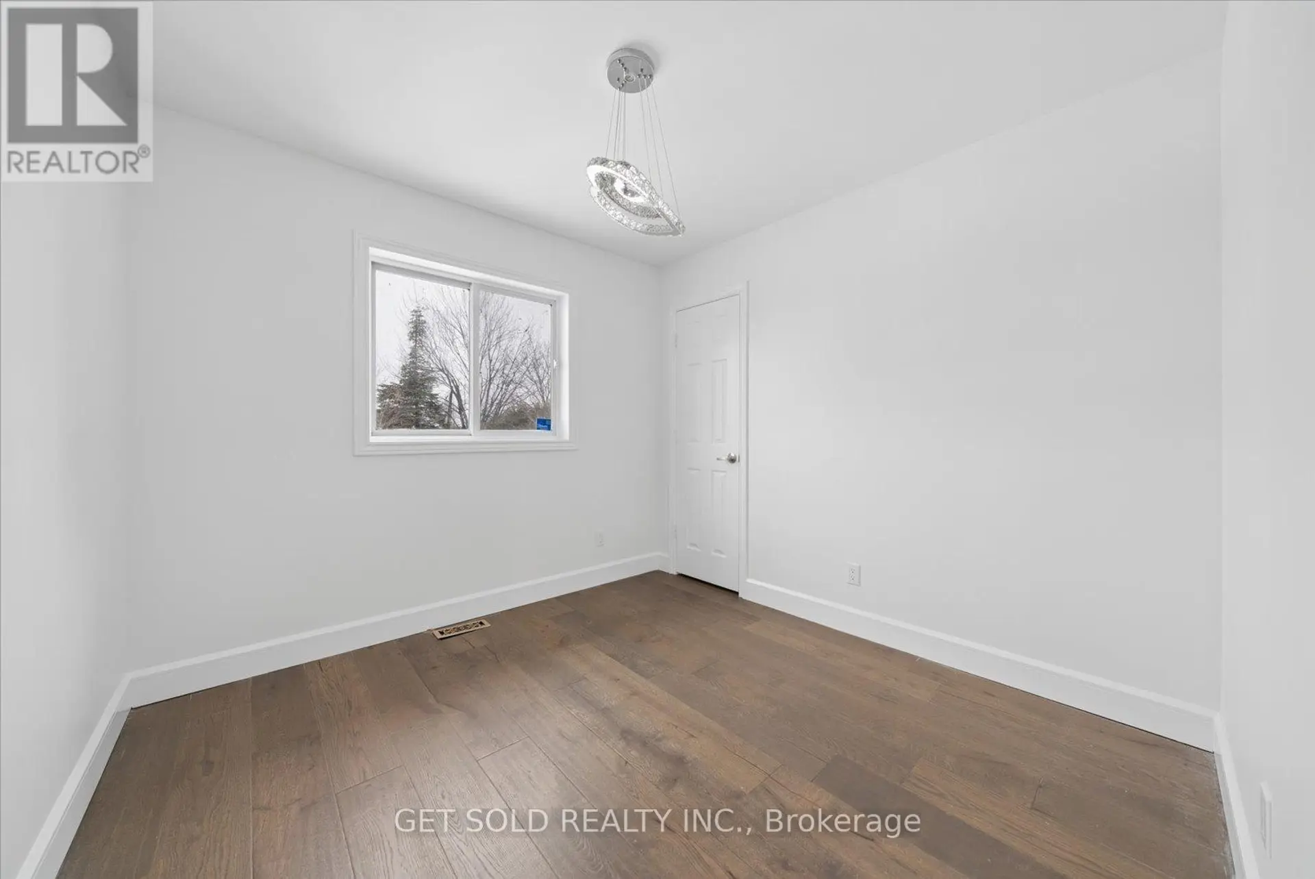 3778 HARRYS LANE W - Image 7