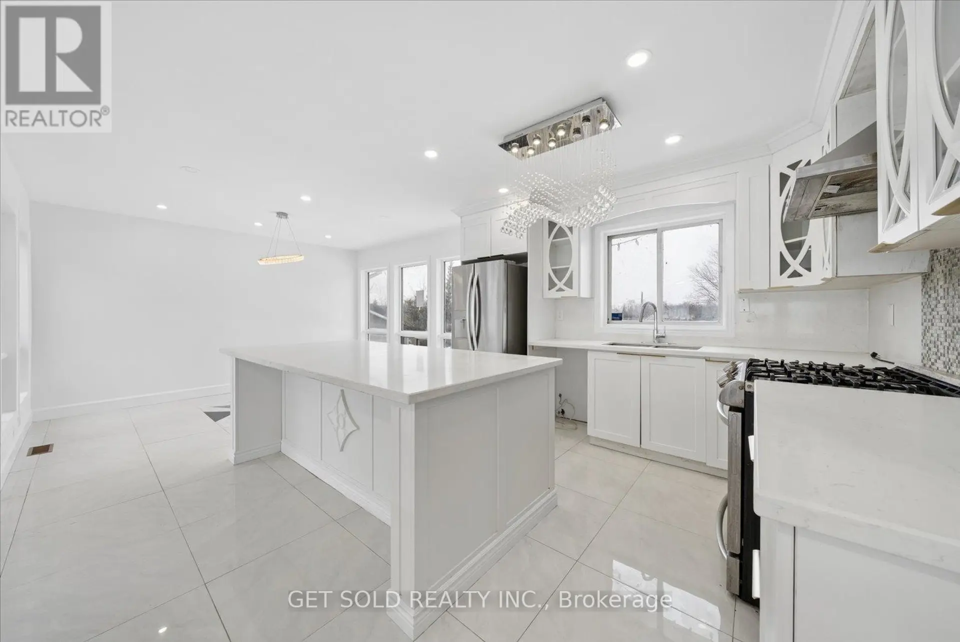 3778 HARRYS LANE W - Image 4