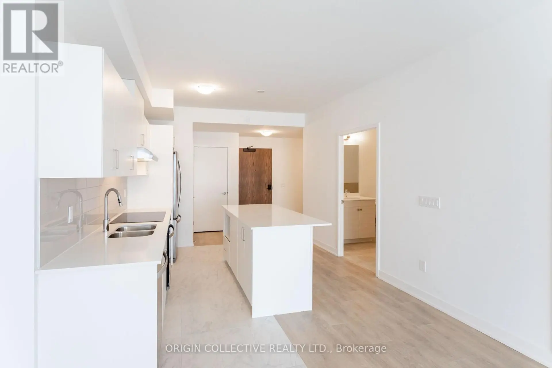 #605 1035 SOUTHDOWN ROAD - Image 15