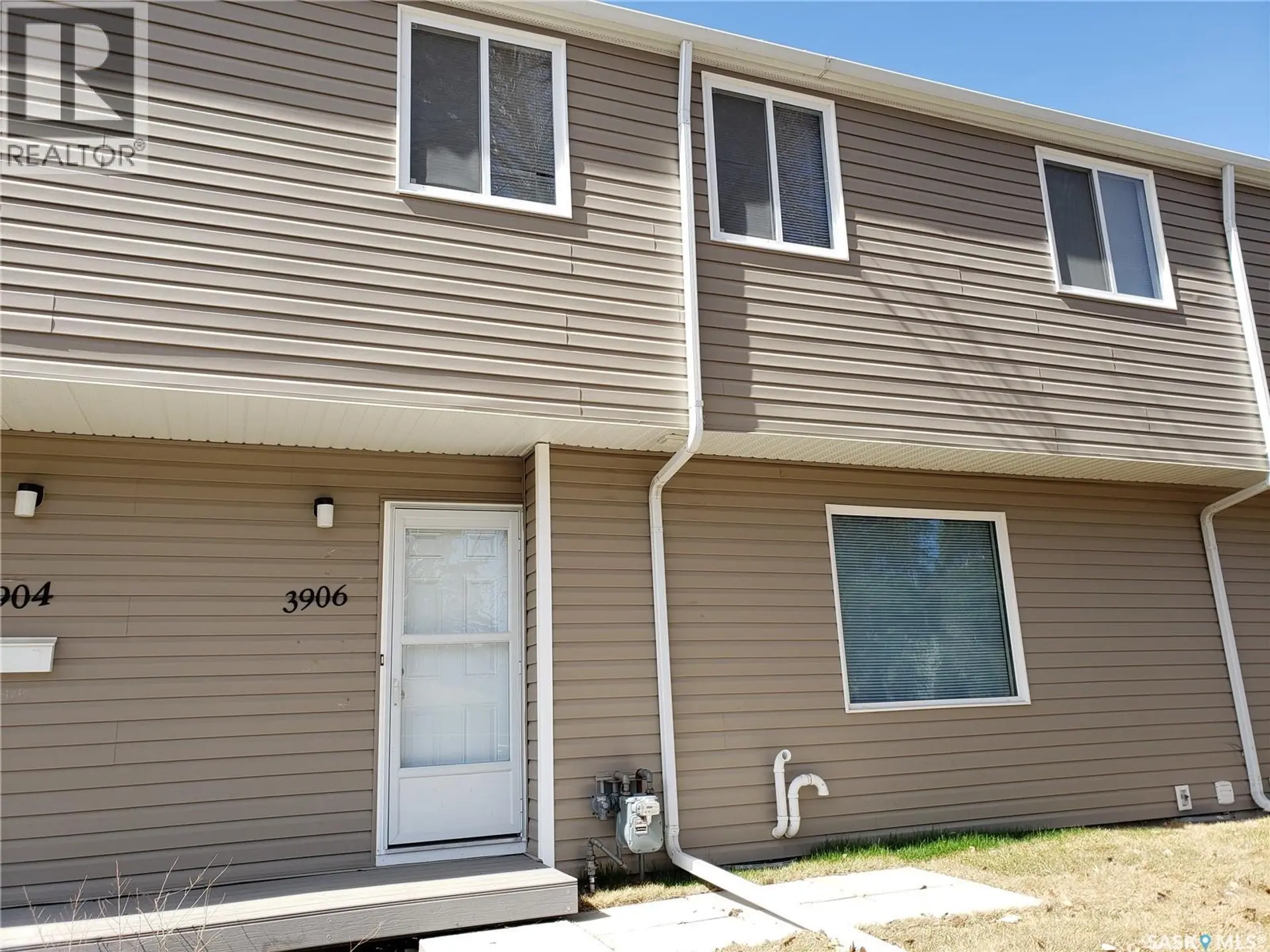 #3906 Castle ROAD - Image 1