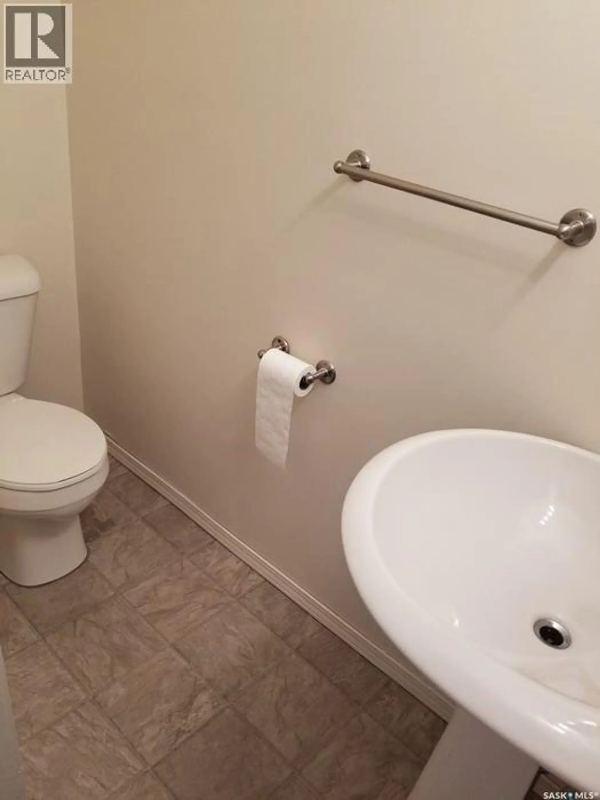 #3906 Castle ROAD - Image 7