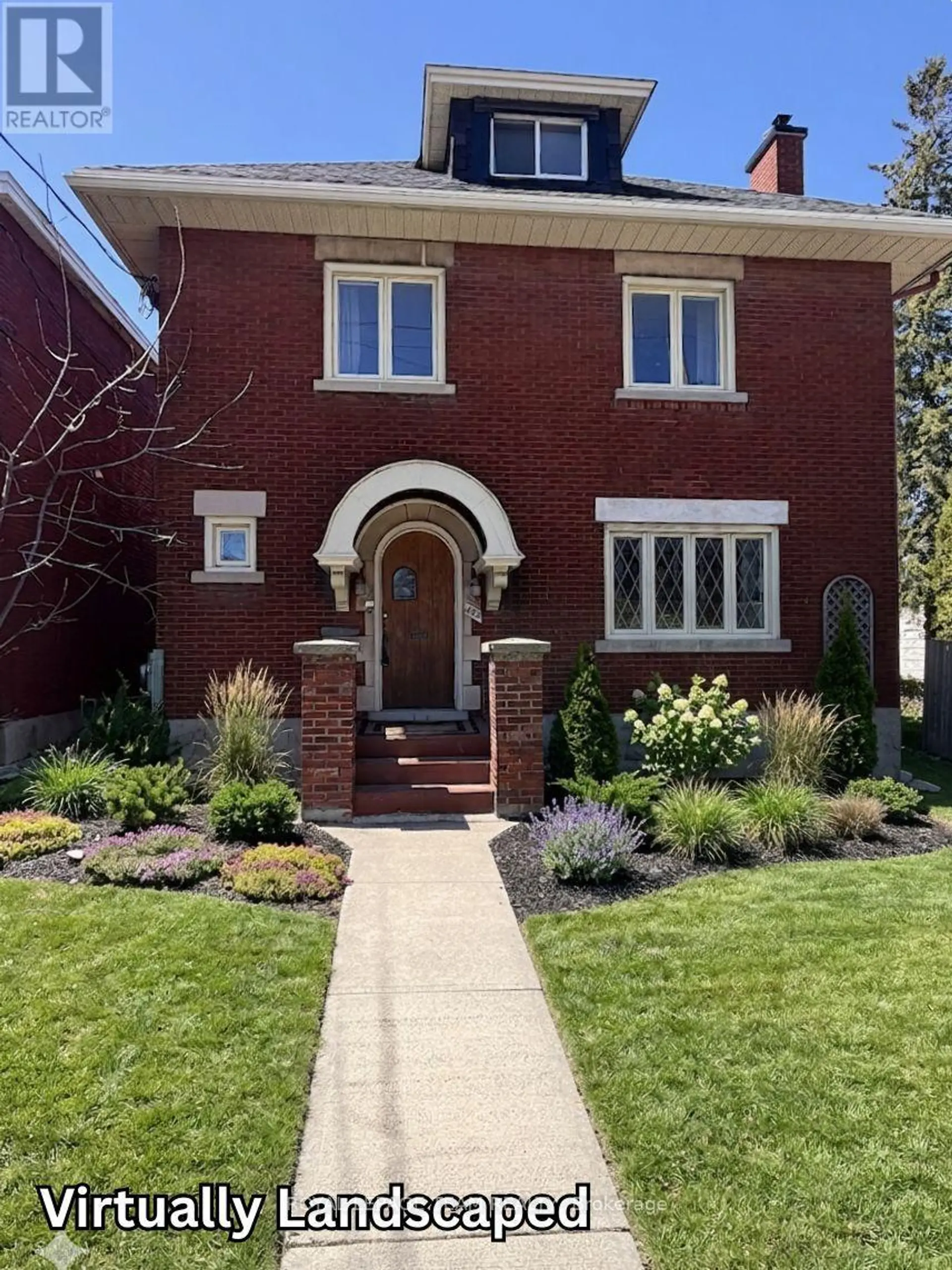 444 PARKDALE AVENUE - Image 2